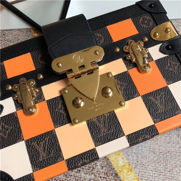 LV Aerogram Slingbag grained calf Grey High