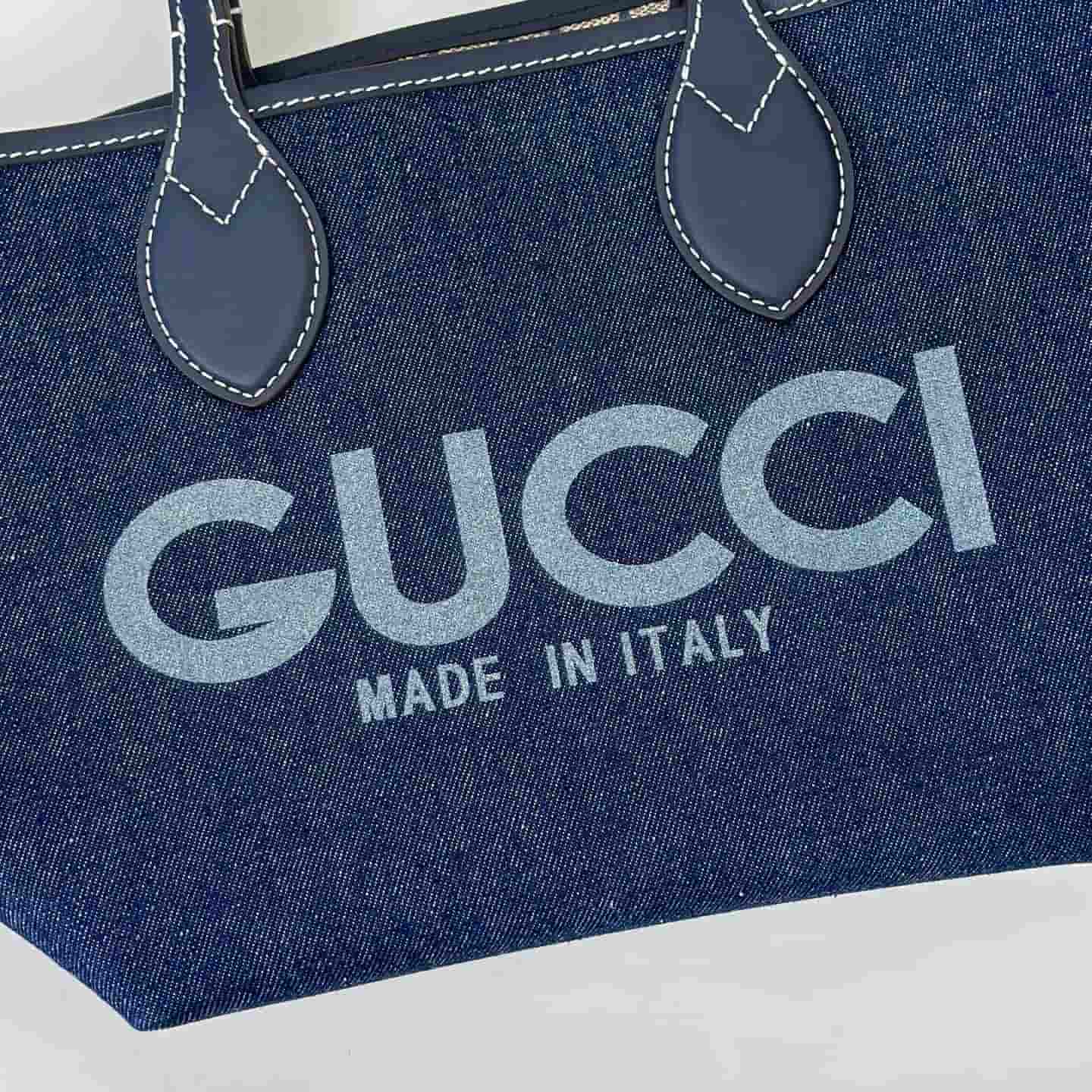 Gucci Totissima small reversible tote 820496 Dark blue denim High