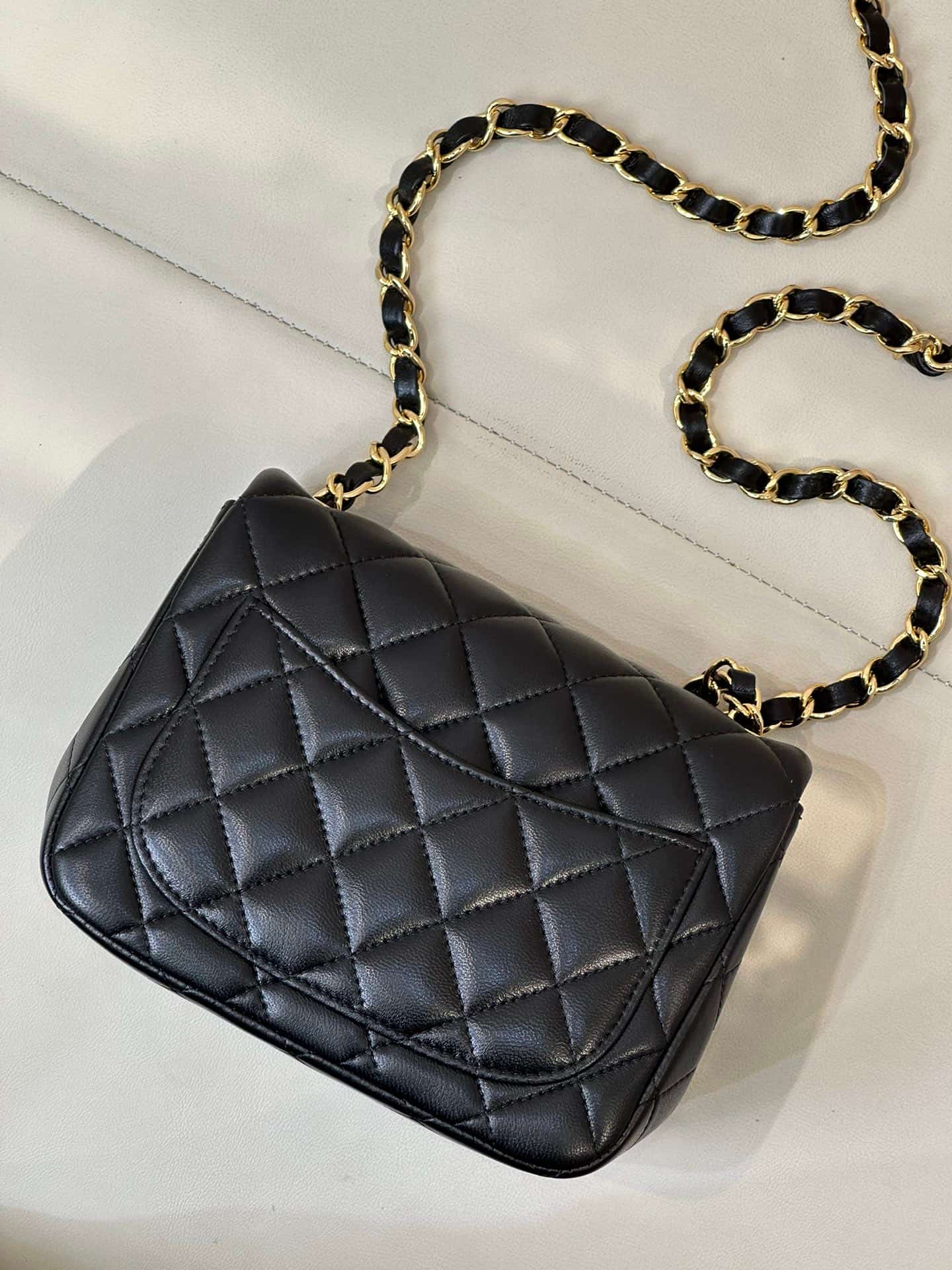 CHANEL Super Mini Classic Handbag Lambskin & Gold-Tone Metal A35200 Black TOP