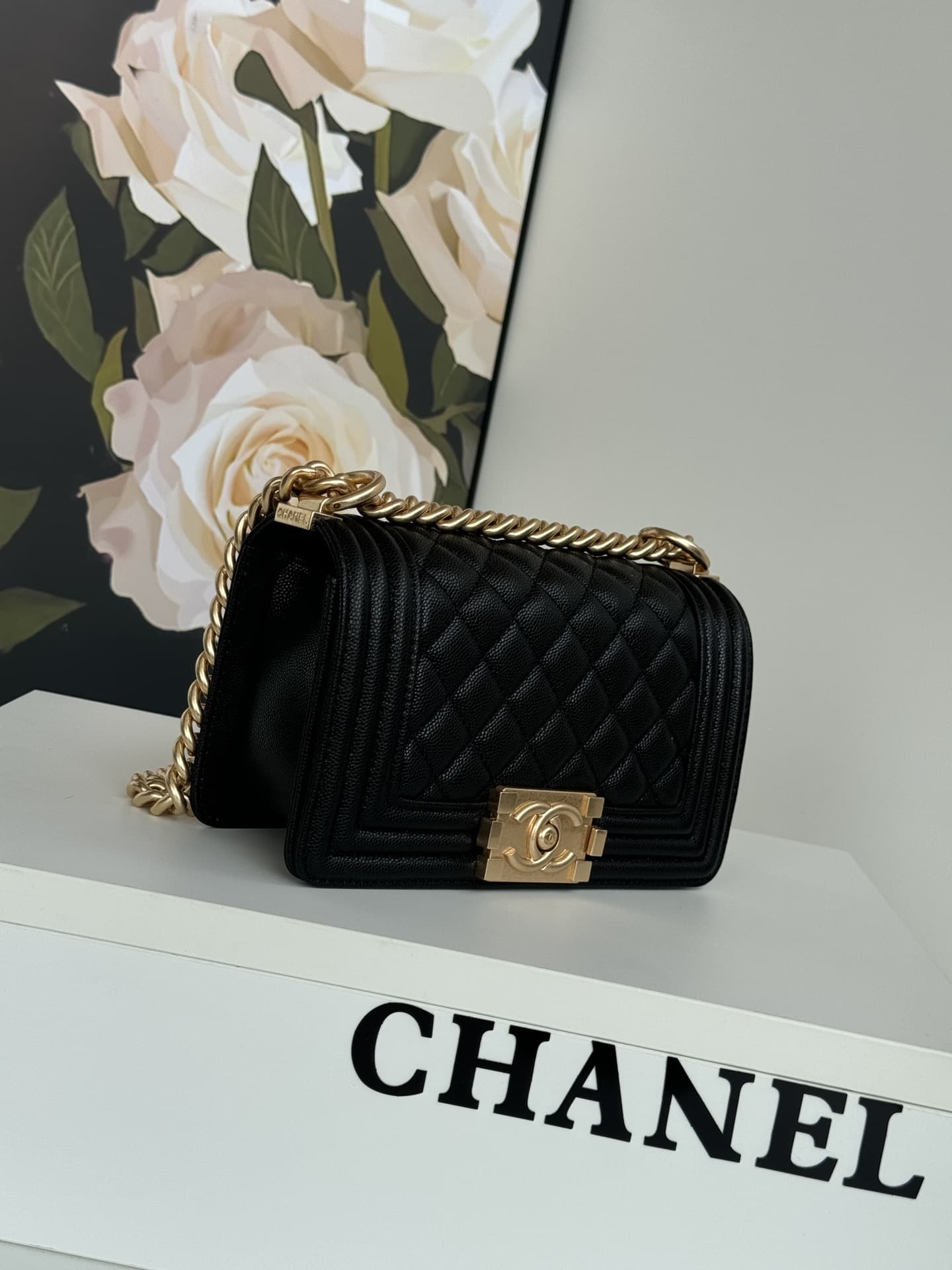 SMALL BOY Chanel HANDBAG Grained Calfskin Black Matt-Gold Metal High