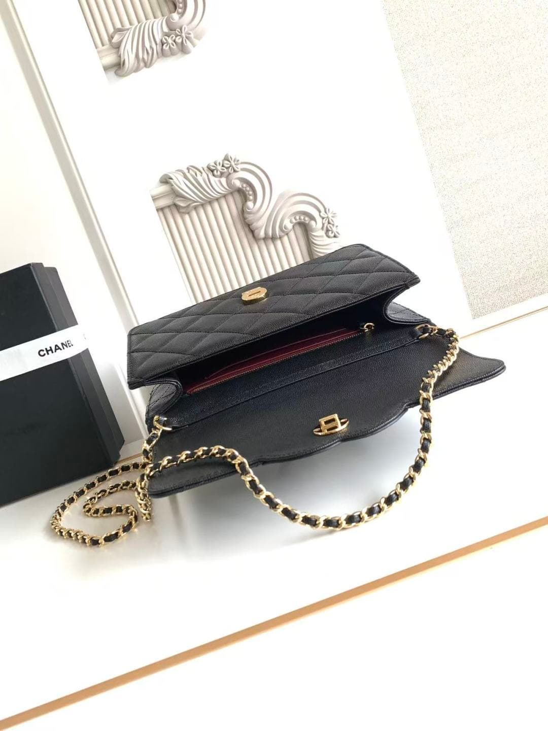 Chanel Wallet on chain Grained Calfskin & Gold-Tone Metal Black AS6554 A