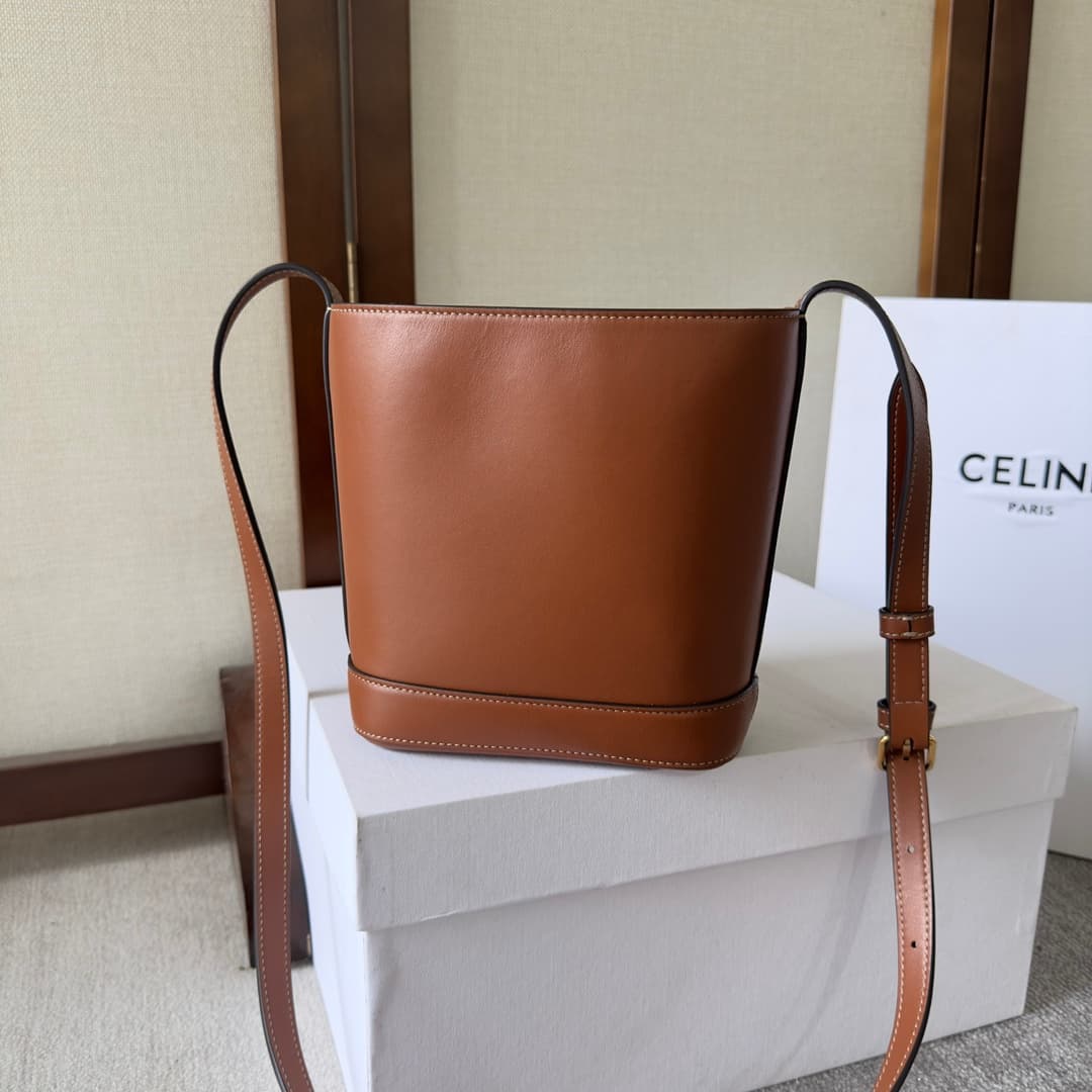 CELINE Small Bucket Bag in Tan Smooth Calfskin Leather High