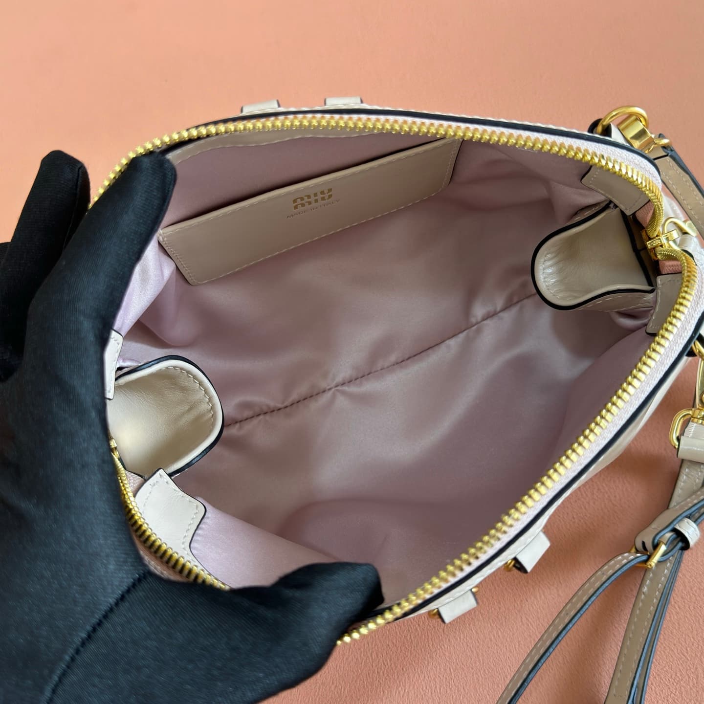 Miu Miu Caprice leather clutch 5BF131 Powder Pink TOP