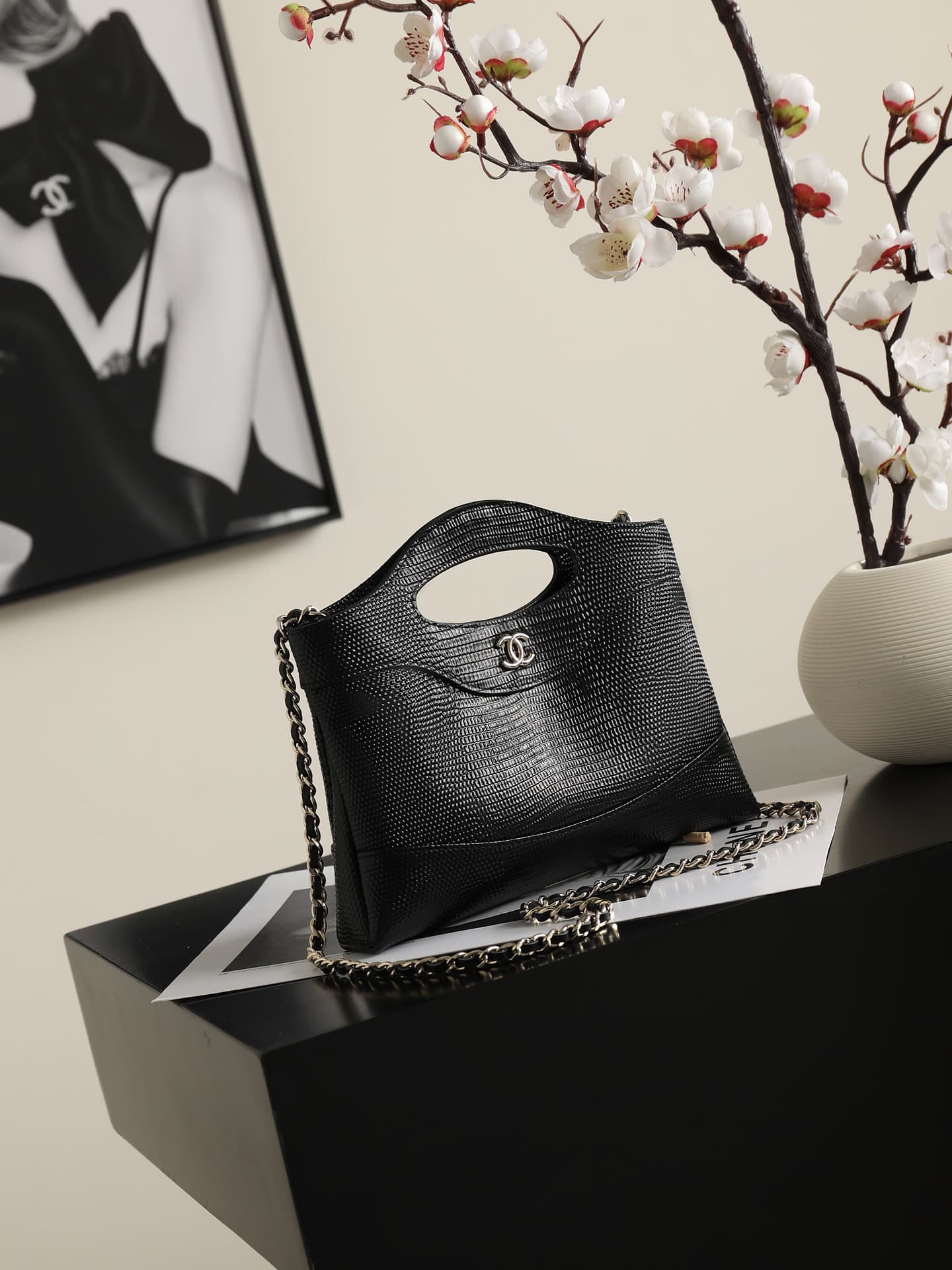 Chanel 31 Mini BAG Lizard-embossed Calfskin& Gold-Tone Metal AP3656 Black A