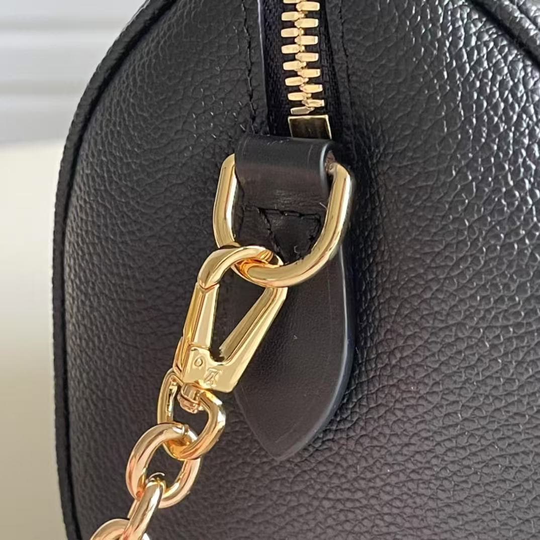 Louis Vuitton SPEEDY BANDOULIÈRE 20 Embossed grained cowhide leather M58953 Black High