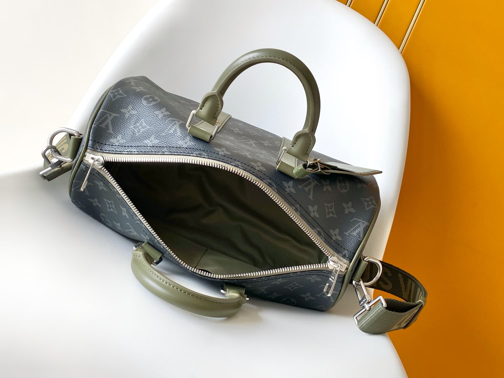 Louis Vuitton Keepall Bandoulière 35 Khaki Green Monogram Eclipse coated canvas M28639 High