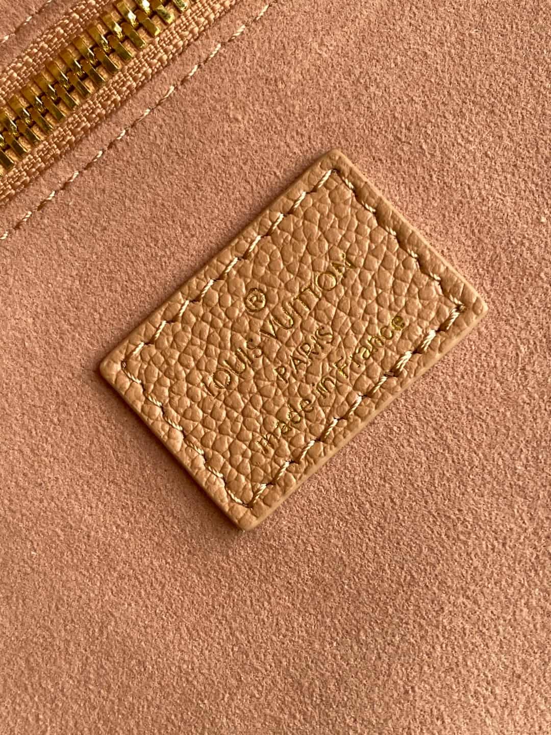 Louis Vuitton Neverfull MM Sand Grained cowhide leather M14319 High