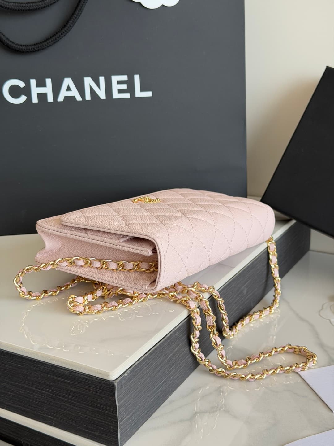 Chanel Wallet on Chain Shiny Grained Calfskin Strass & Gold-Tone Metal Pink AP5073 High
