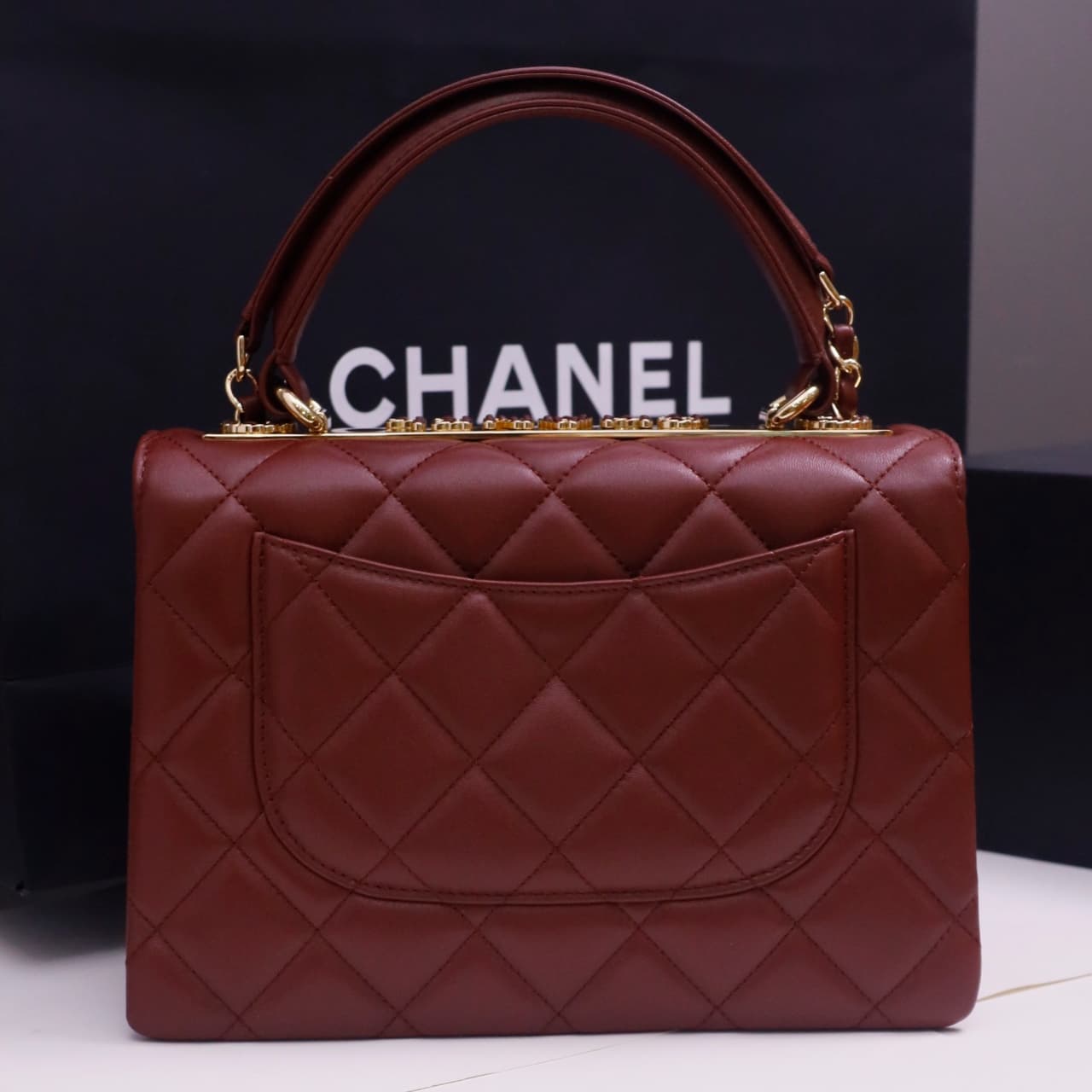SMALL FLAP BAG WITH TOP HANDLE Lambskin Gold Metal Burgundy A
