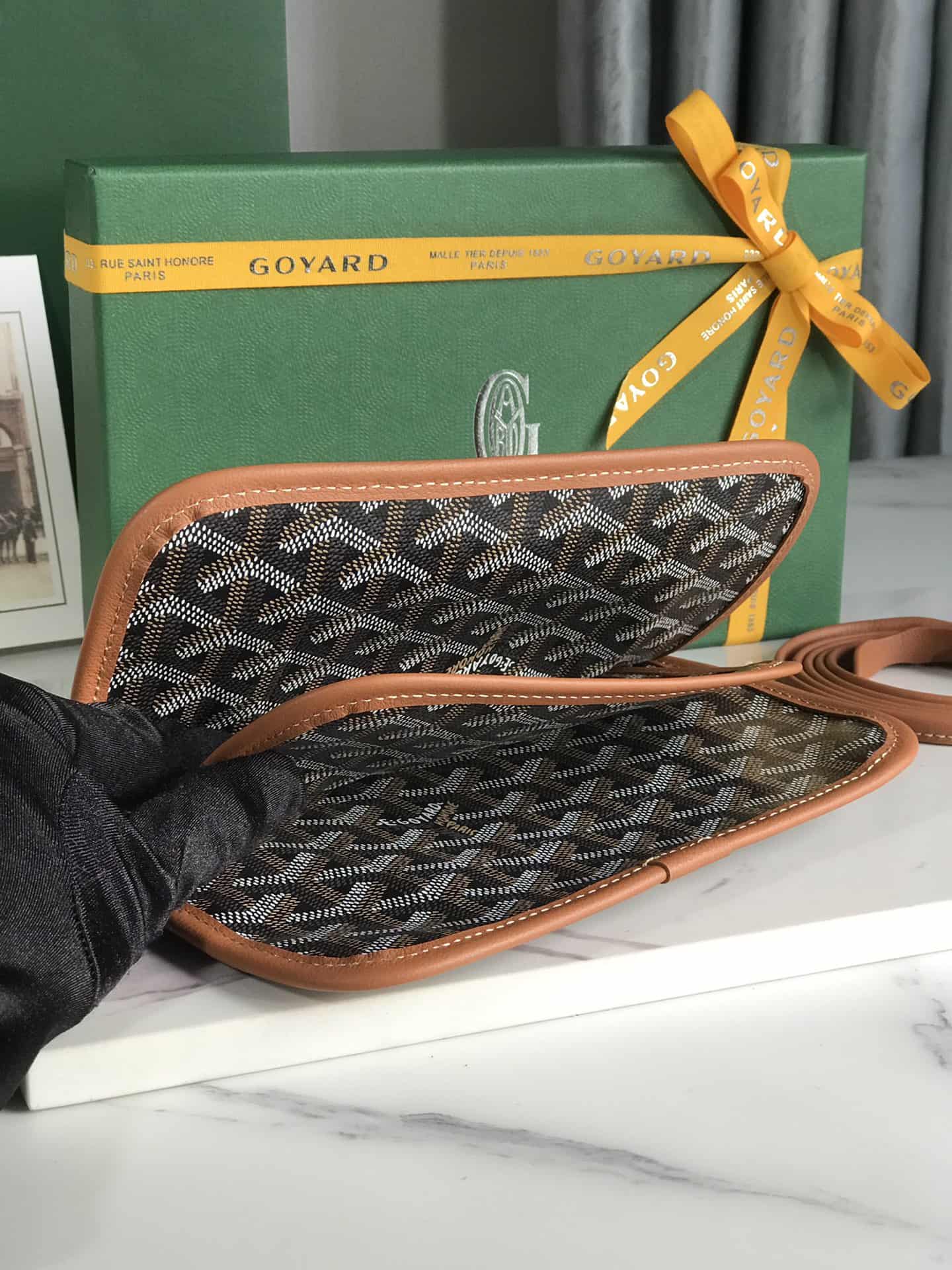 Plumet Pocket Wallet Goyardine Canvas & Chevroches Calfskin Black & Tan High