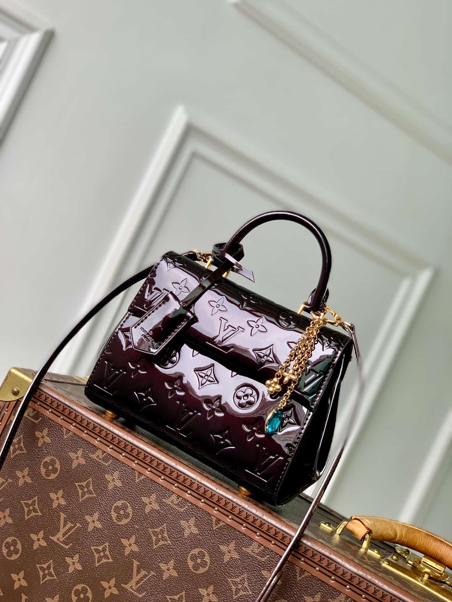 Louis Vuitton Cluny Mini Datewood Varnished cowhide leather M27173 High