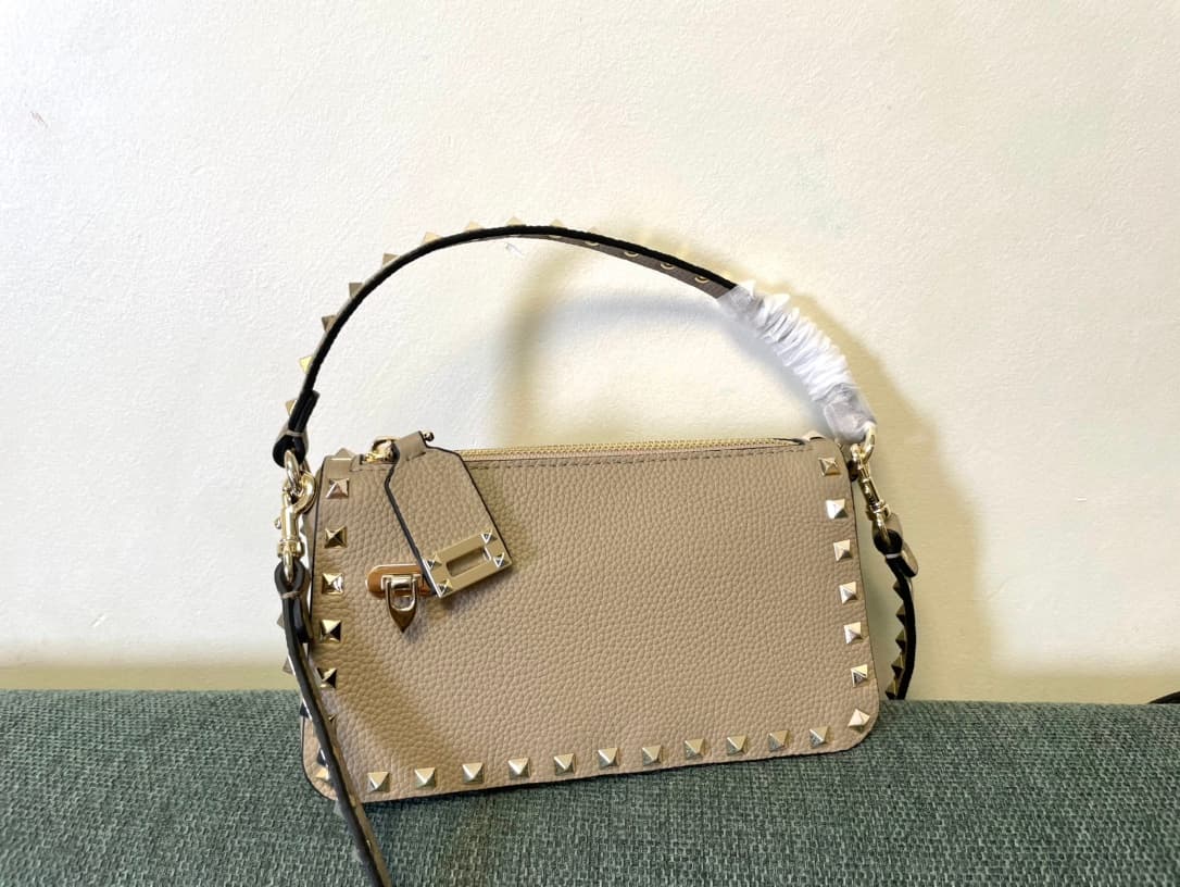 Valentino Garavani Mini Rockstud crossbody bag in Beige Grained Calfskin High