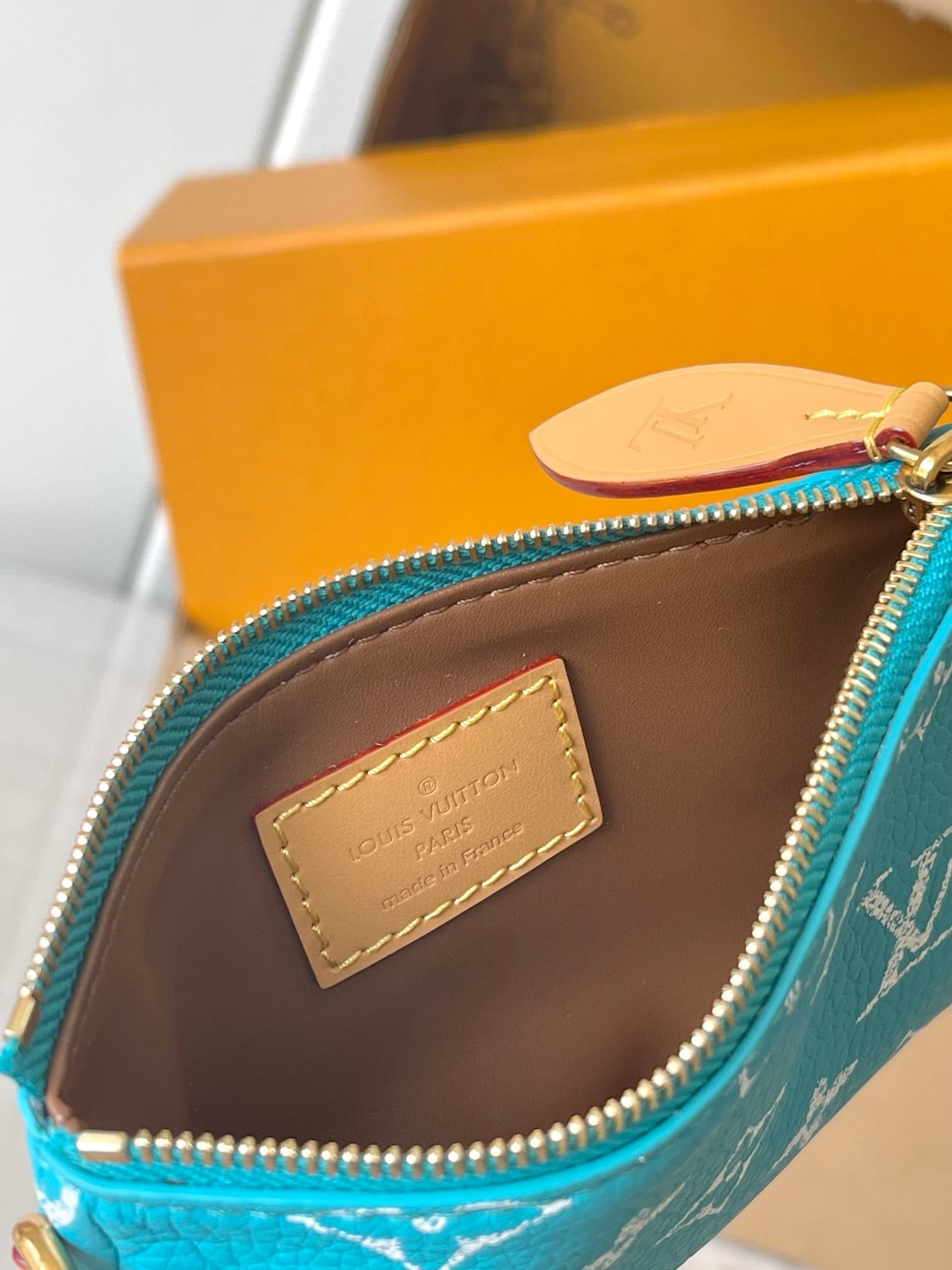 Louis Vuitton Speedy P9 Bandoulière 25 Calf leather M11561 Turquoise TOP