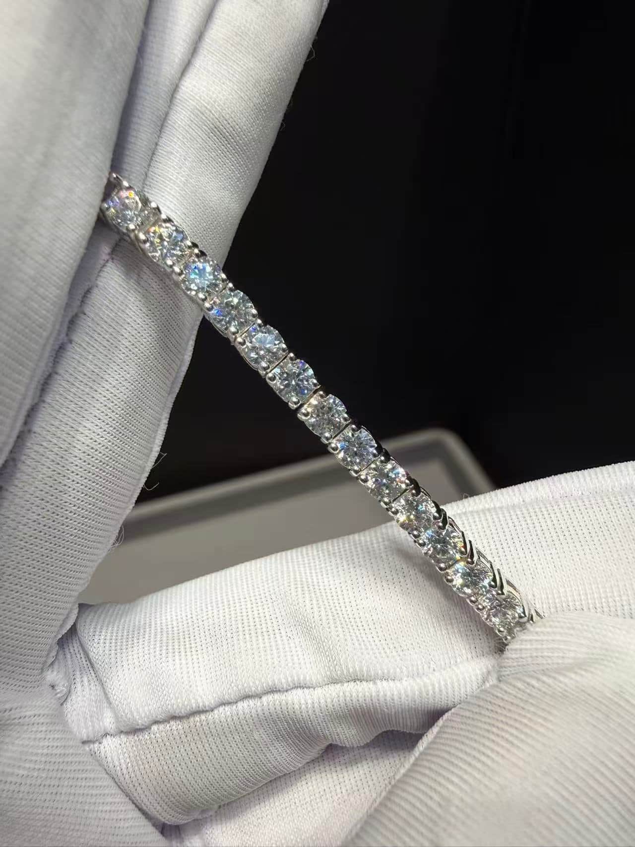 Cartier Bracelet Hand-set high carbon diamonds 3.0 High