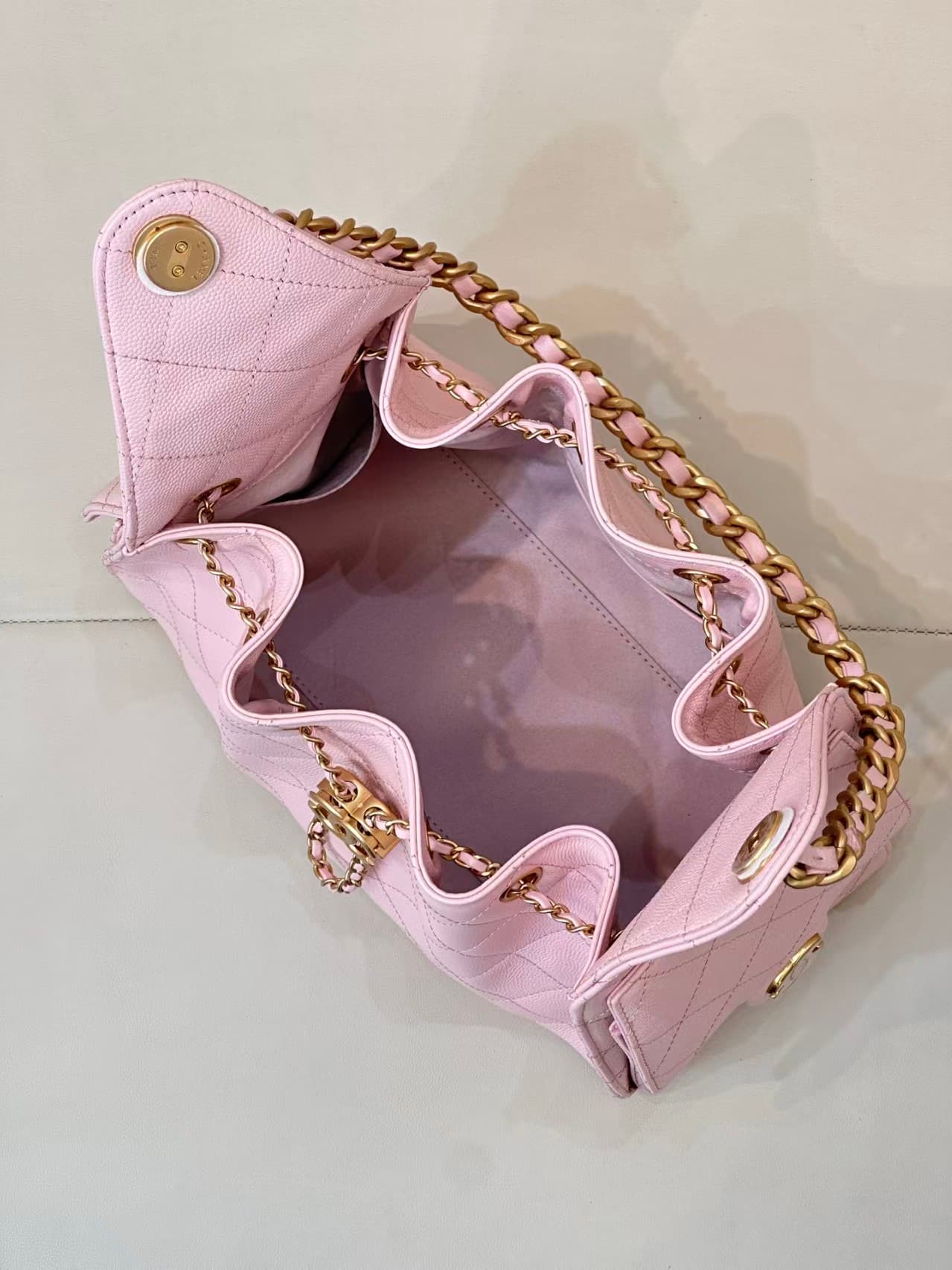 Chanel 25 Small Hobo handbag AS5293 Grained Calfskin & Gold-tone Metal Pink TOP