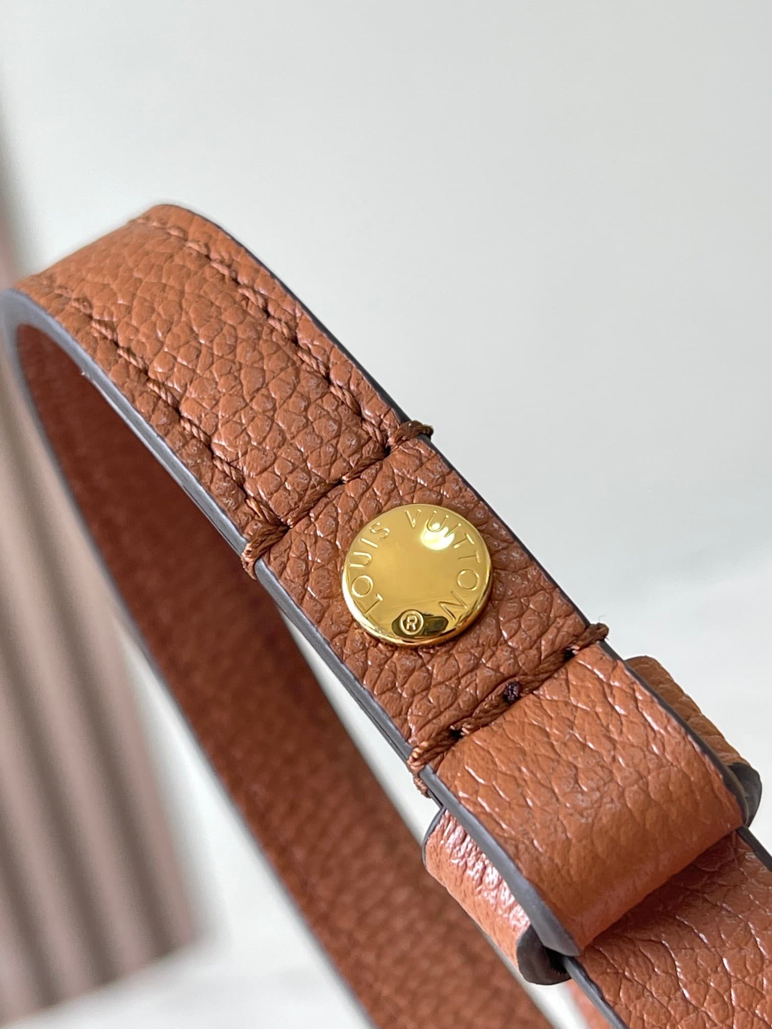Louis Vuitton Pochette Liv Cognac Monogram Empreinte embossed supple grained cowhide leather M11916 TOP