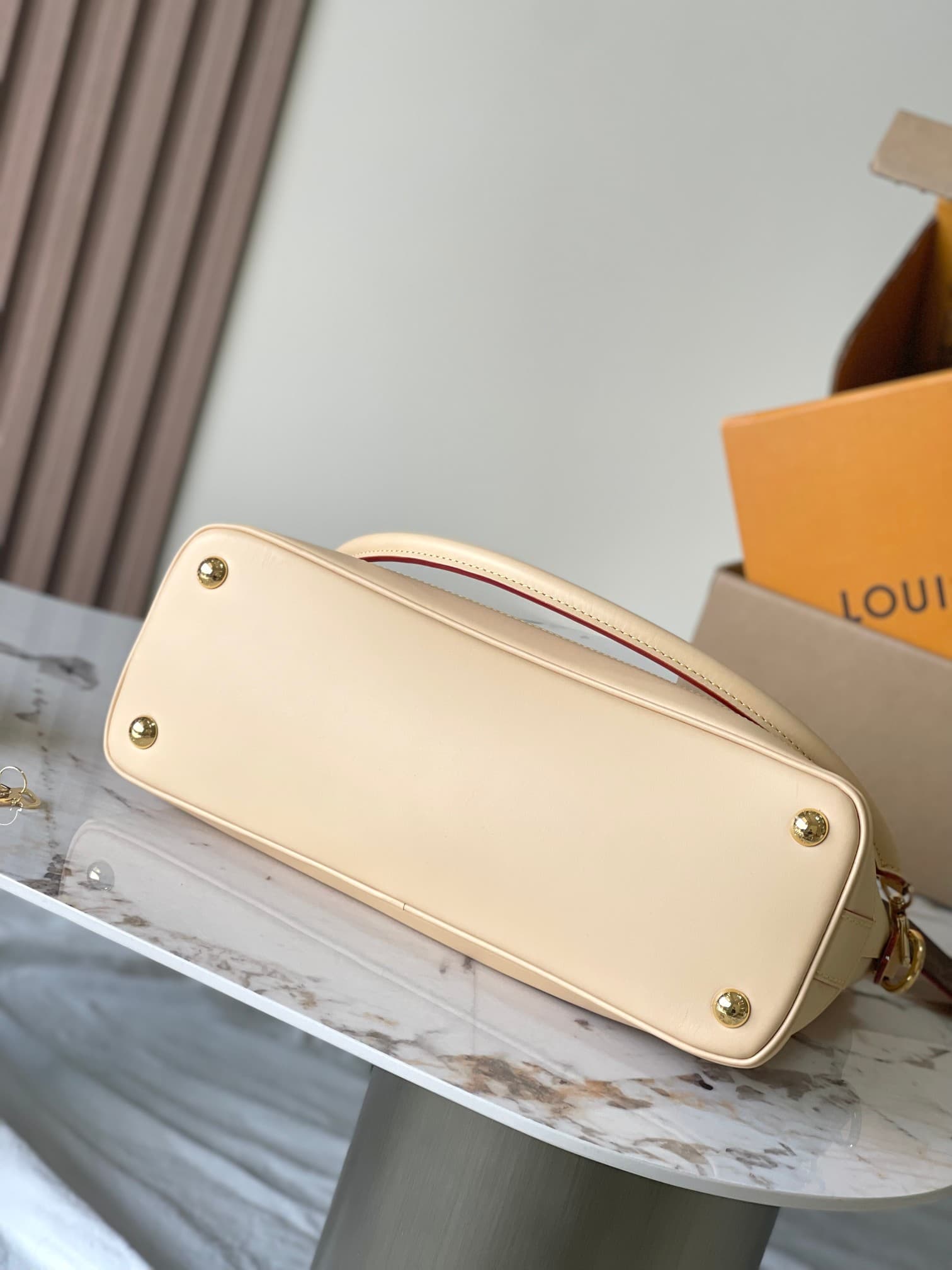 Louis Vuitton Alma PM Beige VVN cowhide leather M27388 TOP