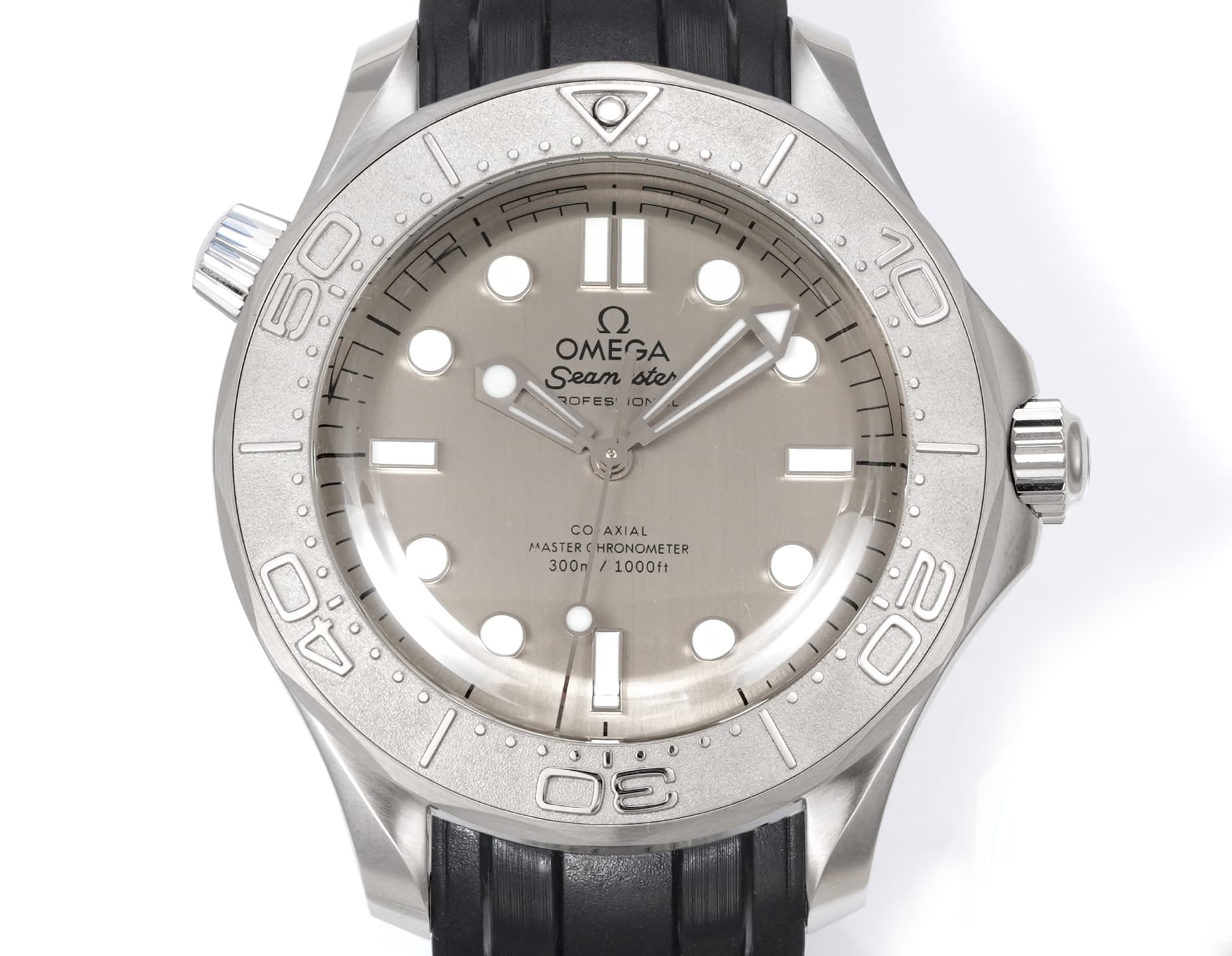 Omega Seamaster Diver 300M Watch TOP