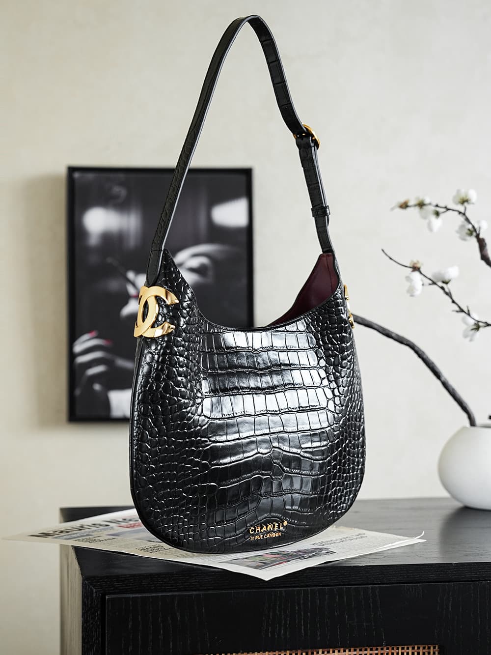 Chanel Hobo bag Prominent Crocodile-embossed & Gold-tone Metal A68012 A