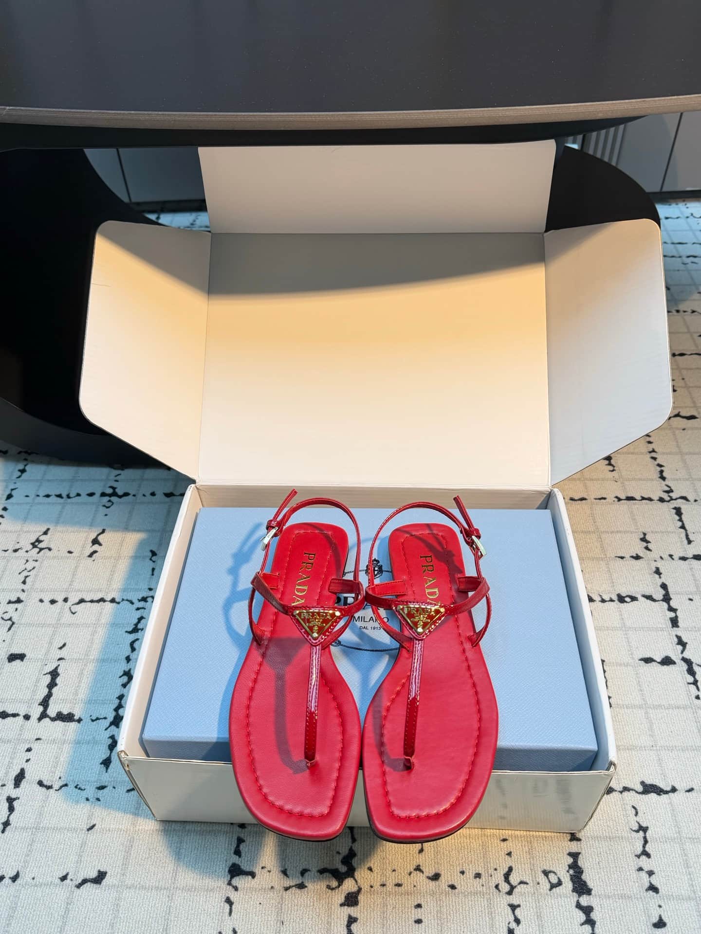 Prada Patent Leather Thong Sandals Shoes Women
