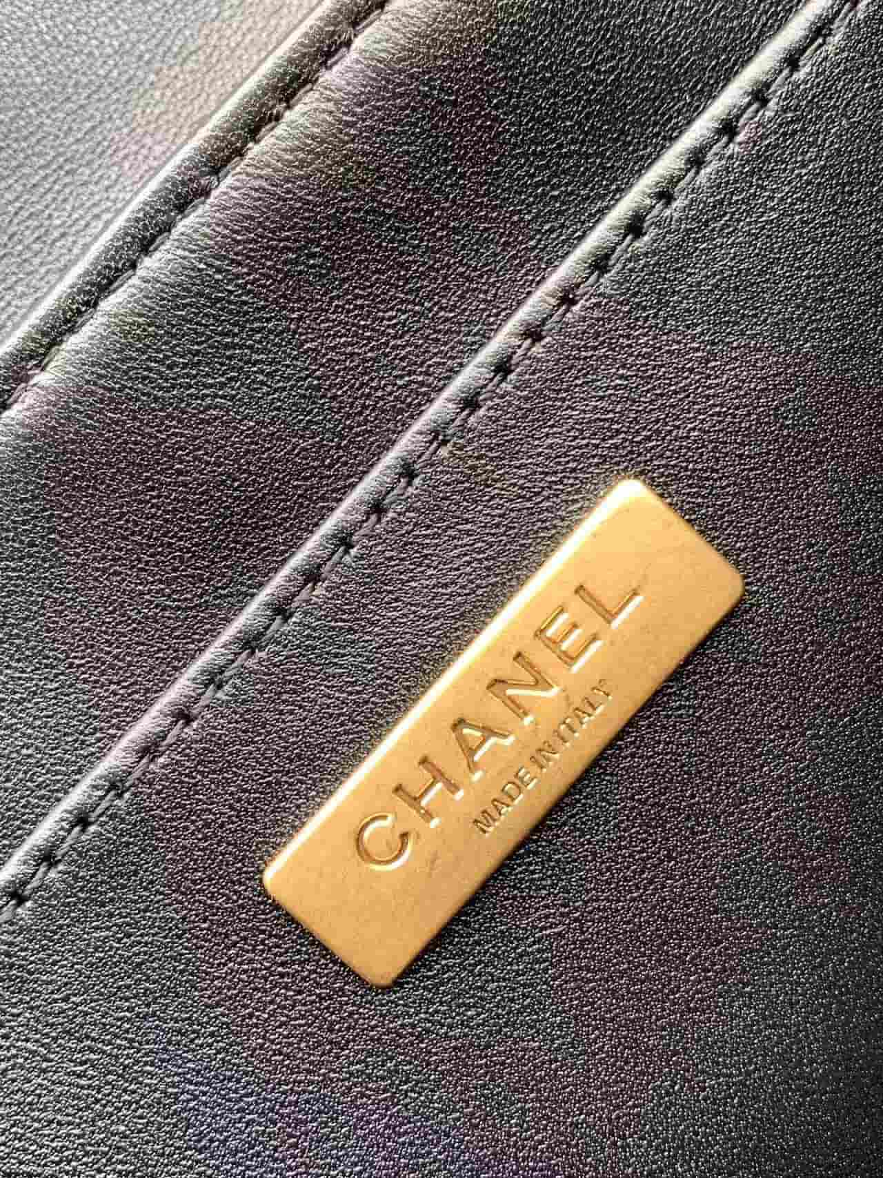 FLAP BAG WITH TOP HANDLE Lambskin Gold-Metal AS5356 Black A