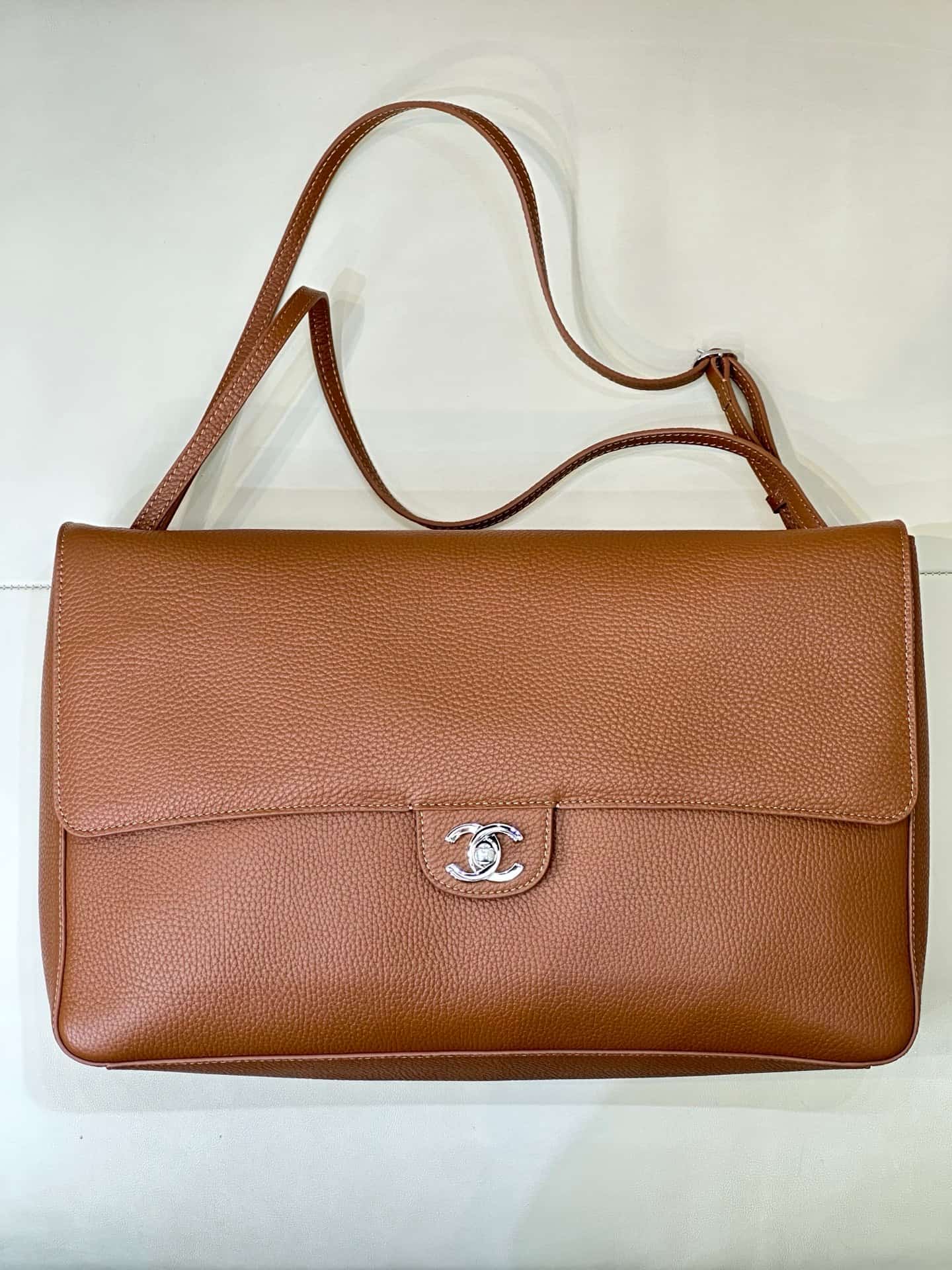 Chanel Maxi Flapbag Grained Calfskin & Silver Metal Caramel AS6233 TOP