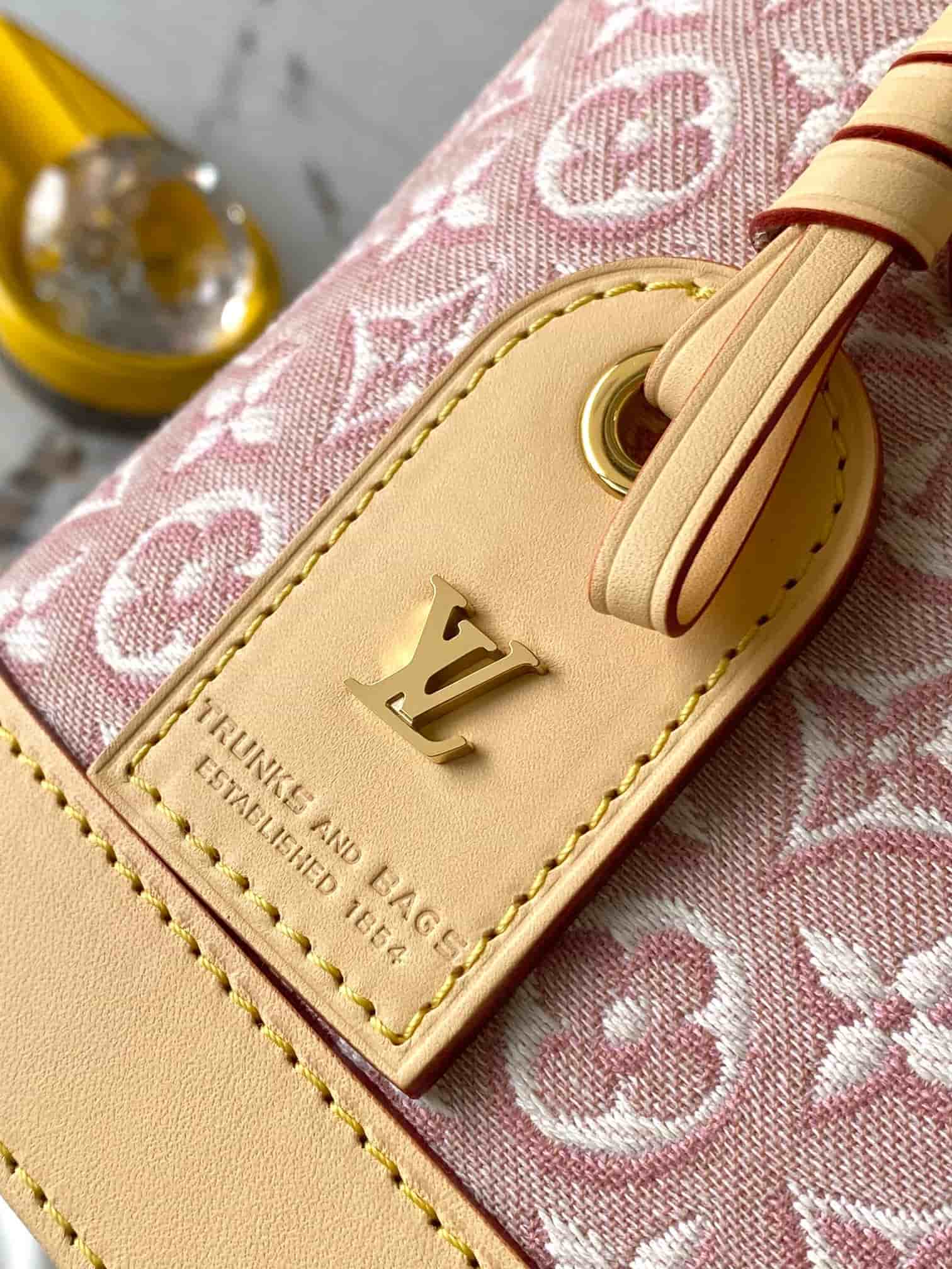 Louis Vuitton Alma BB Monogram Emblème Rose Ruban M2A378 TOP