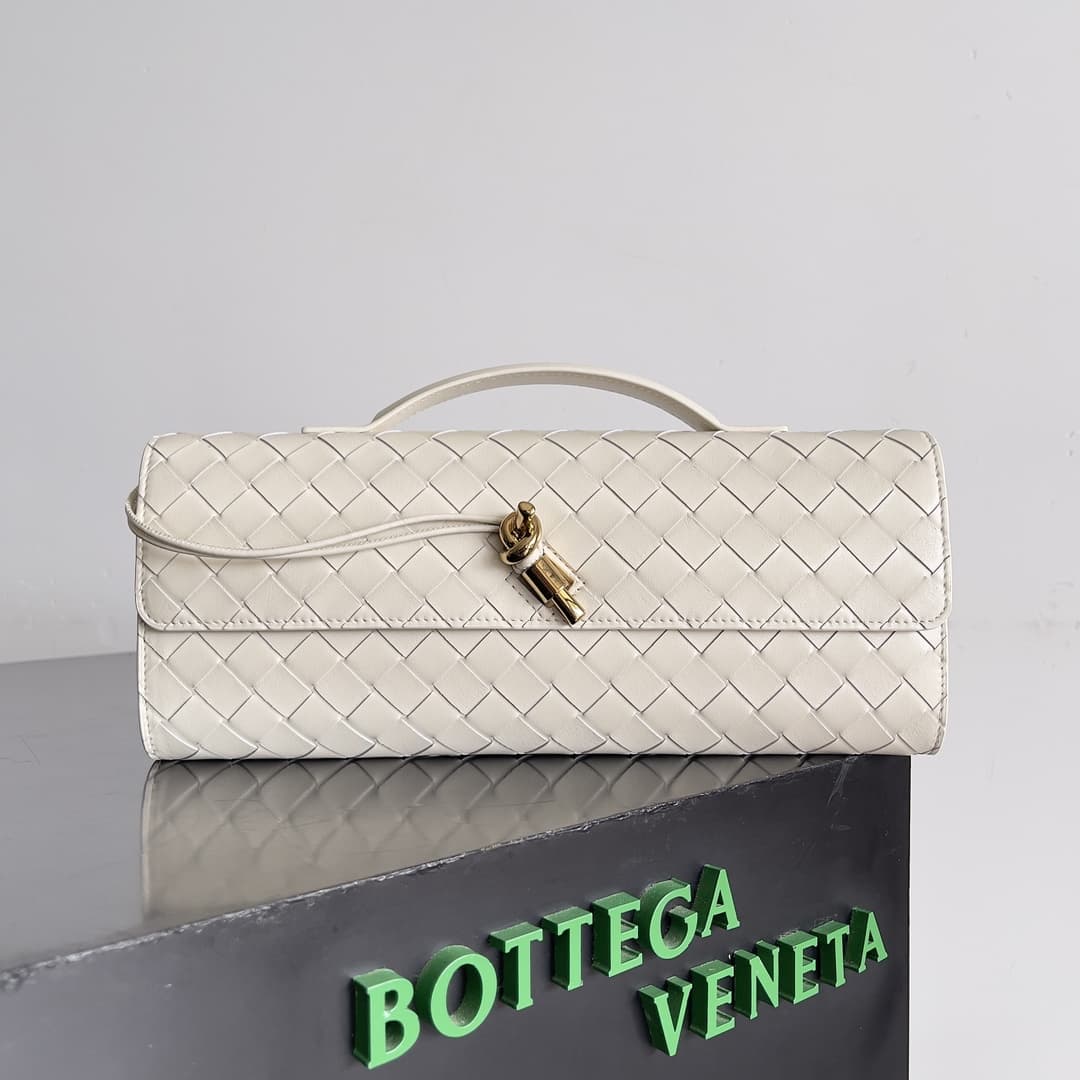 BV Long Clutch Andiamo With Handle Lambskin TOP