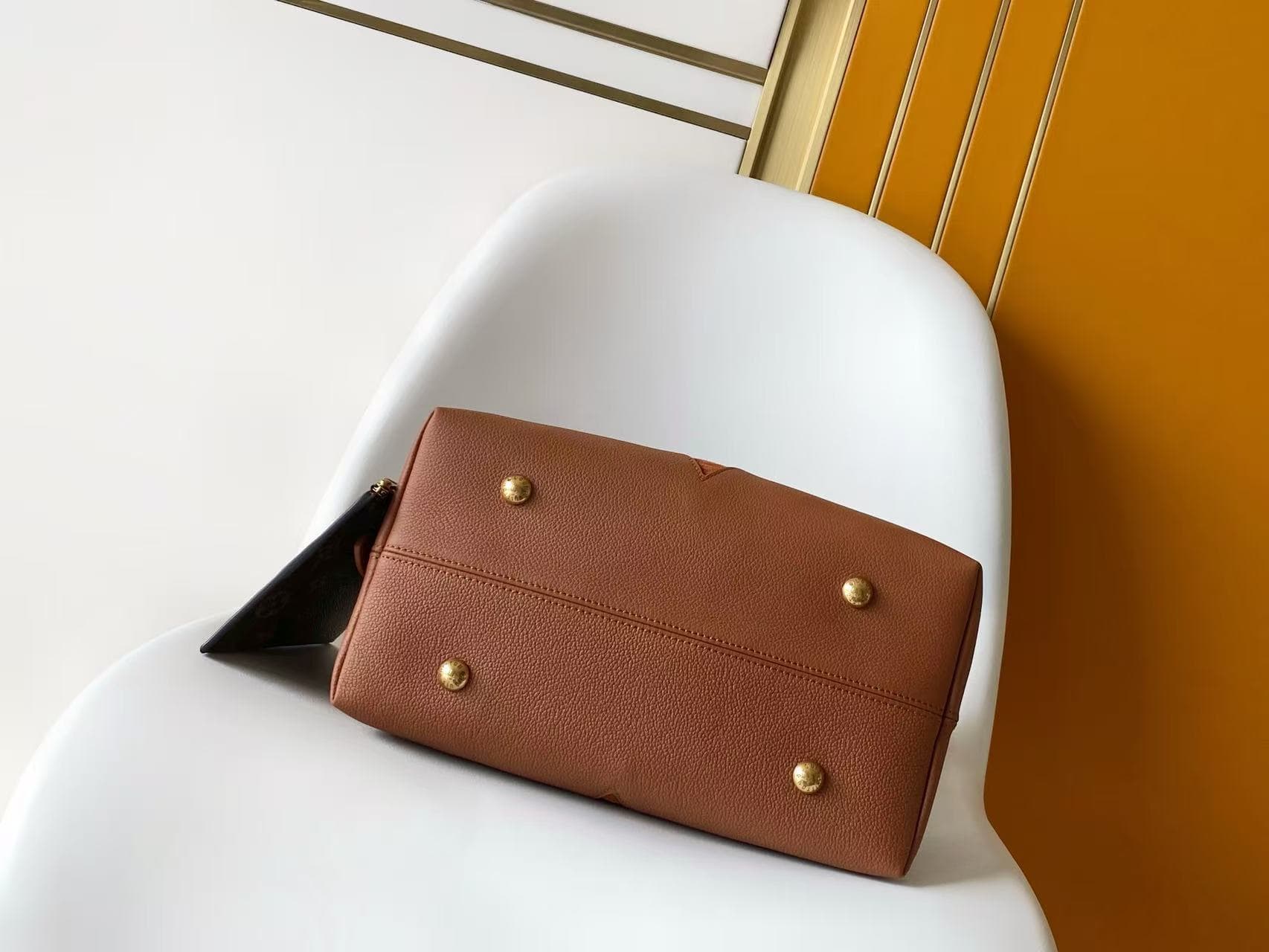 Louis Vuitton Low Key Hobo MM Cognac Brown Grained calfskin and suede M29156 High