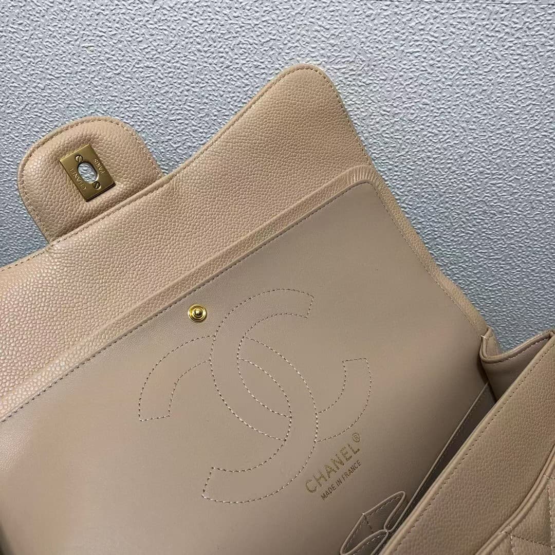 Large CLASSIC HANDBAG Grained Calfskin Gold Metal Beige A
