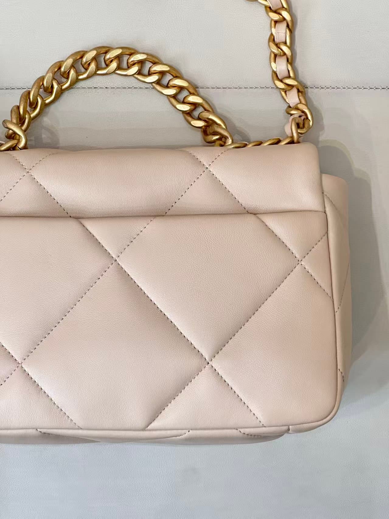 Chanel 19 Flap Bag Lambskin Gold-Tone Silver-Tone & Ruthenium-Finish Metal TOP