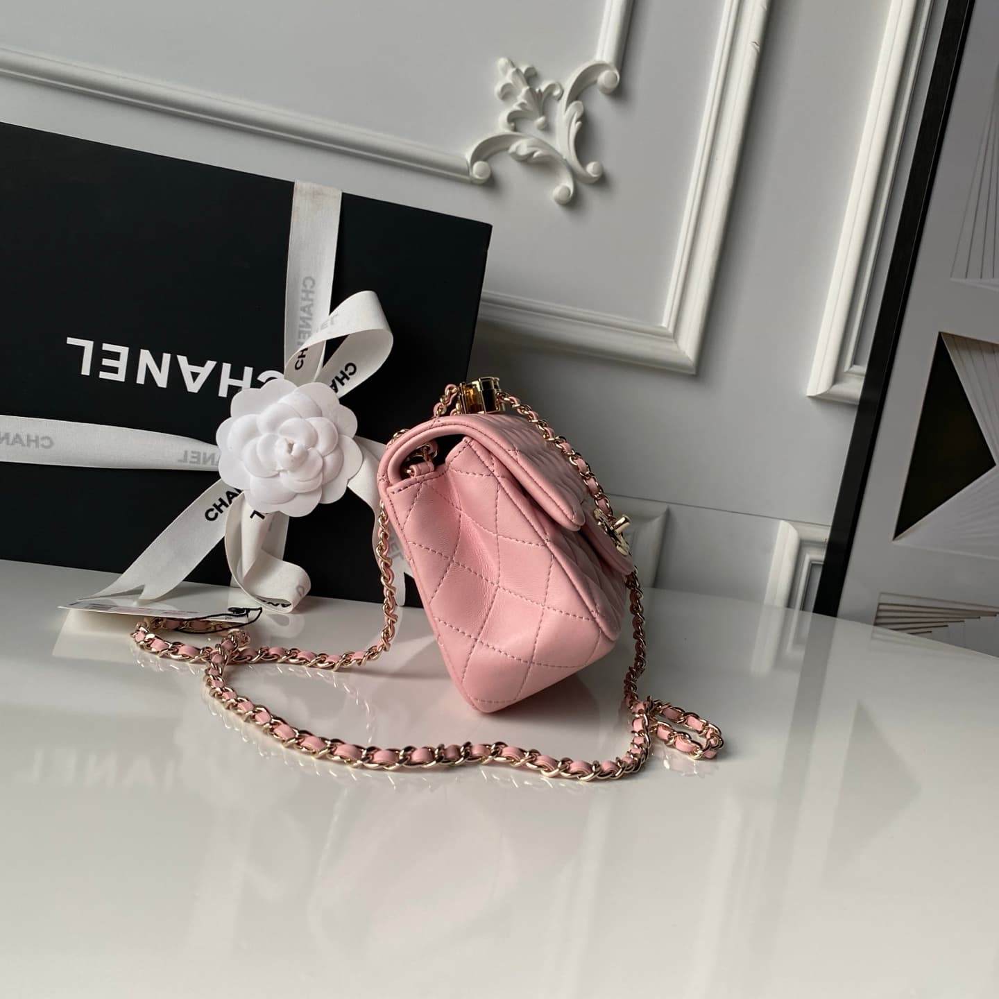 Chanel Classic Flap Bag Lambskin & Gold-Tone Metal AS5759 Pink A