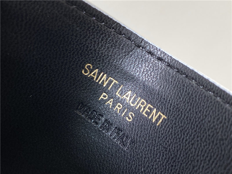 MONOGRAM CARD CASE IN GRAIN DE POUDRE EMBOSSED LEATHER Gold-Metal White High