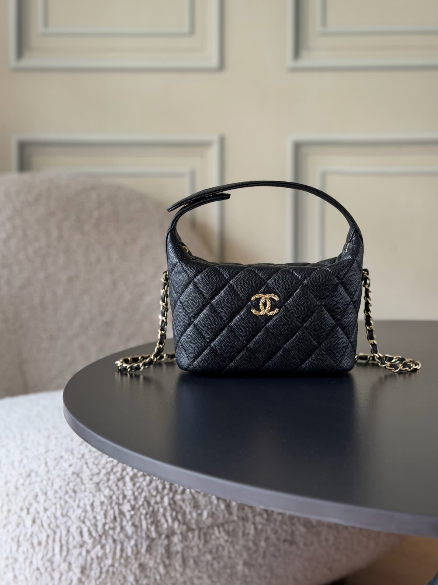 Chanel 25B hobo bag Caviar Calfskin& Gold-Tone Metal AP3387 Black A
