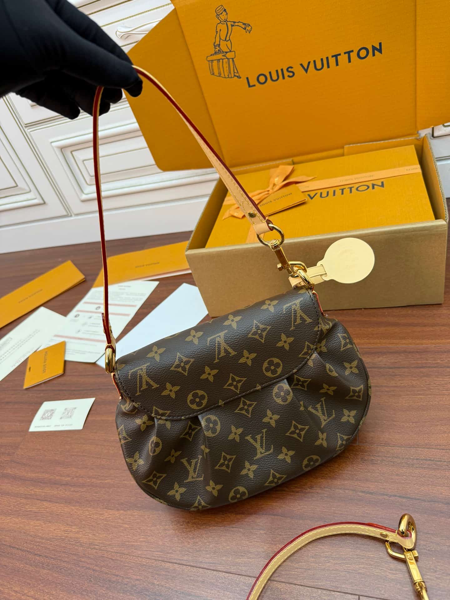 Louis Vuitton Sunset Monogram Coated canvas M13617 TOP