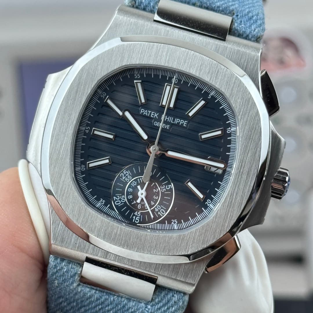 Patek Philippe Nautilus 5980/60G-001 WATCH TOP