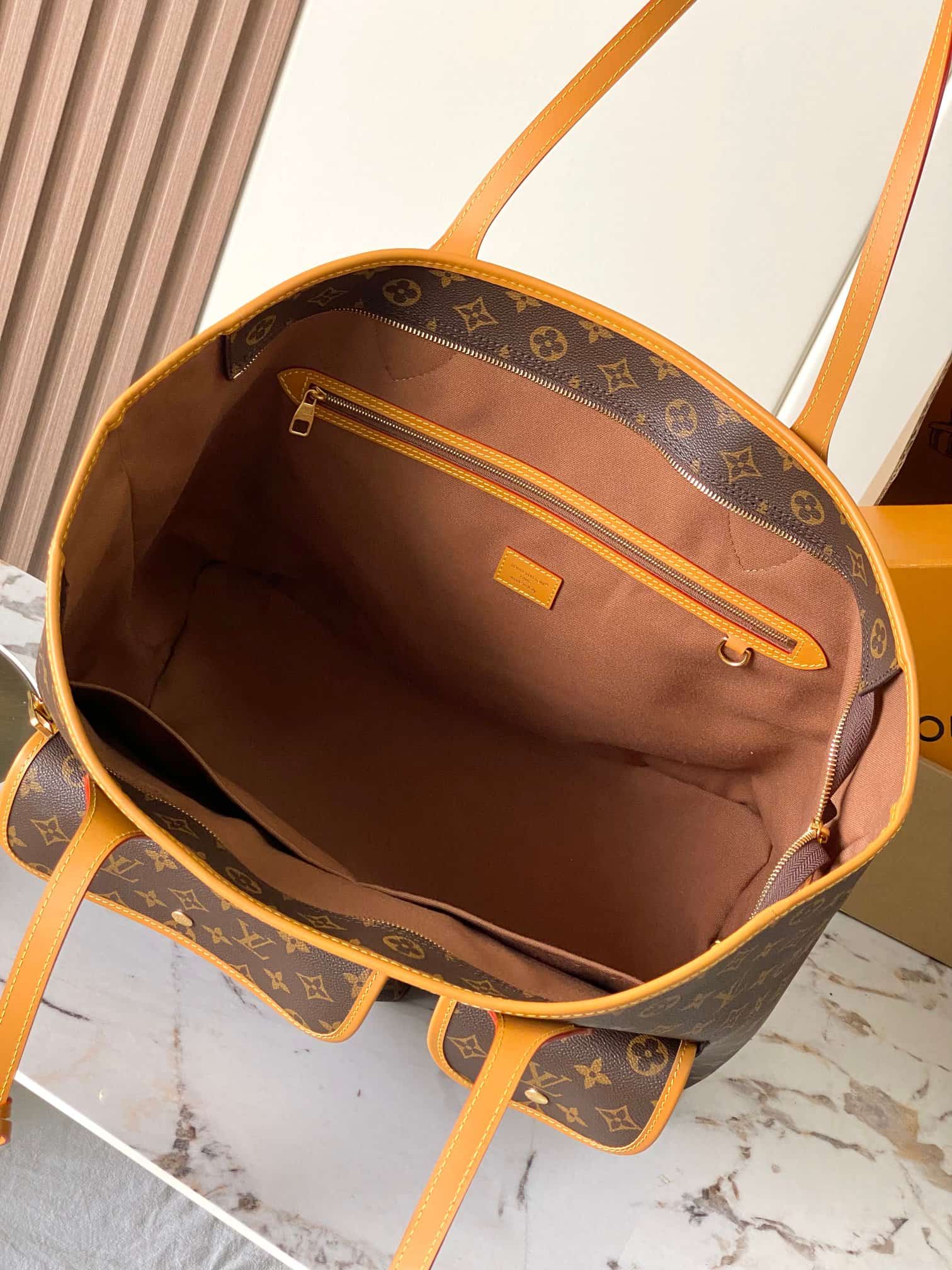 Louis Vuitton Nevereverfull Cargo Monogram Archive coated canvas M2A617 TOP