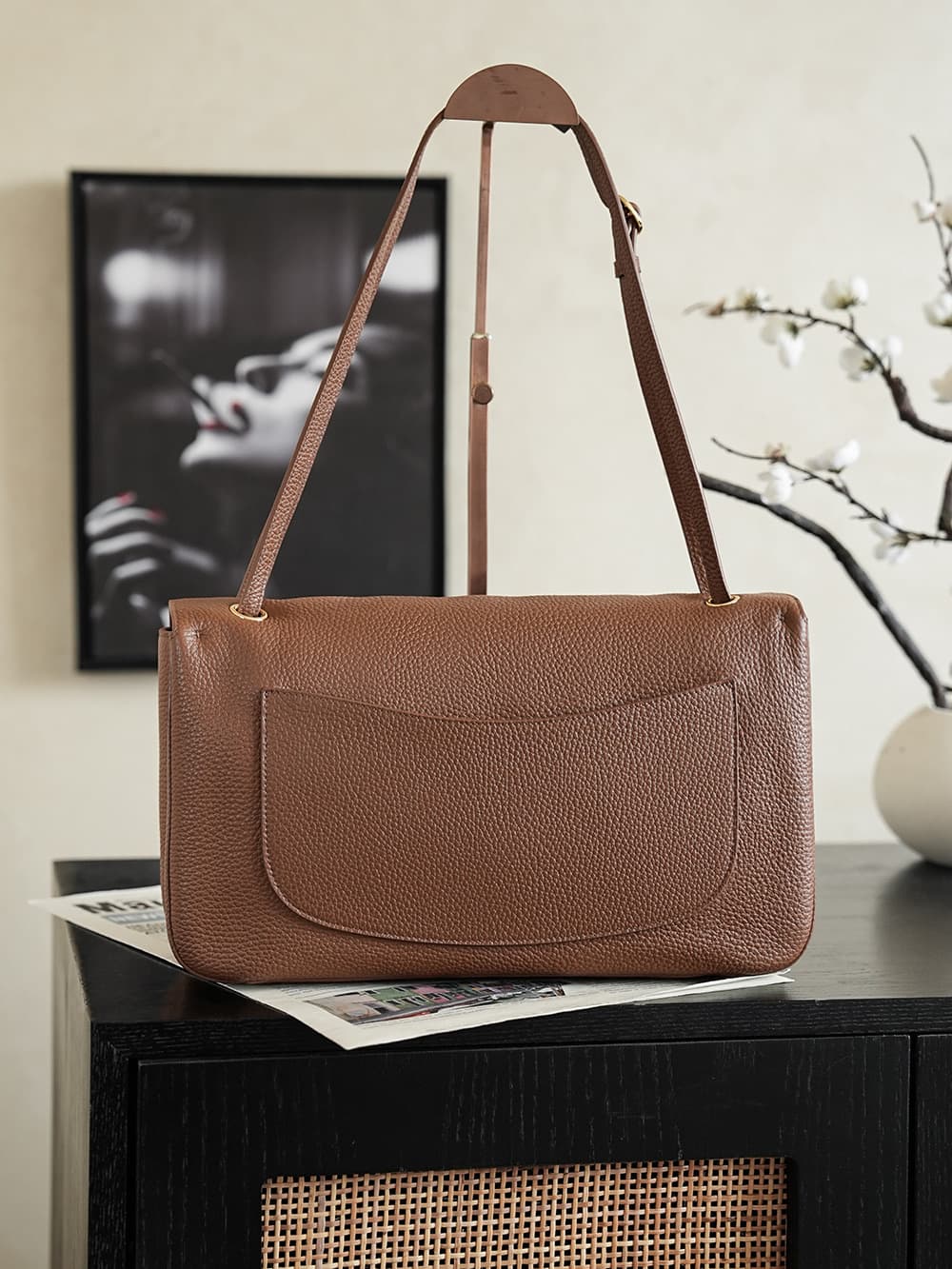 Chanel Maxi Flapbag Grained Calfskin & Gold-Tone Metal Caramel AS6231 A