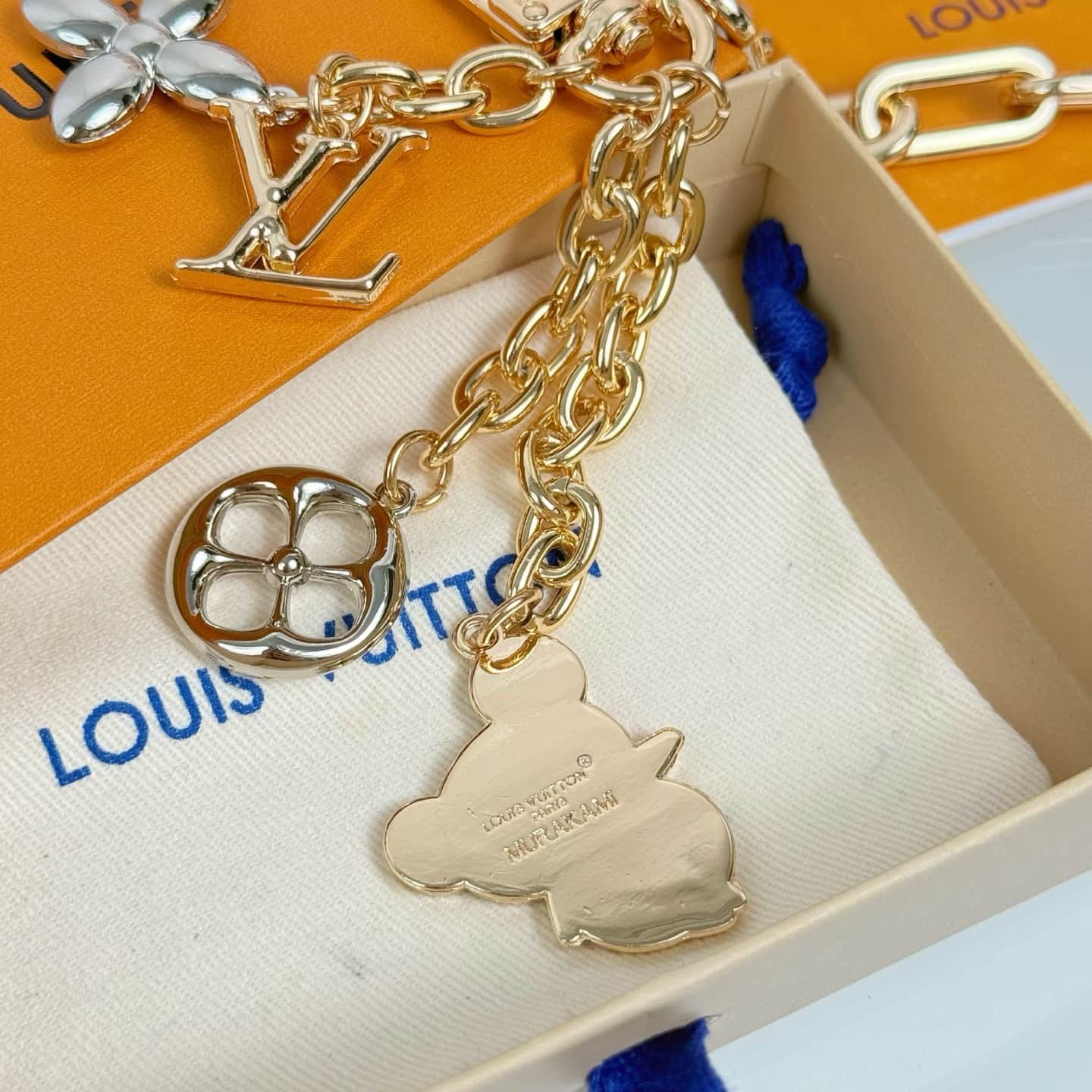 LV x Murakami Superflat Bag Charm M02452