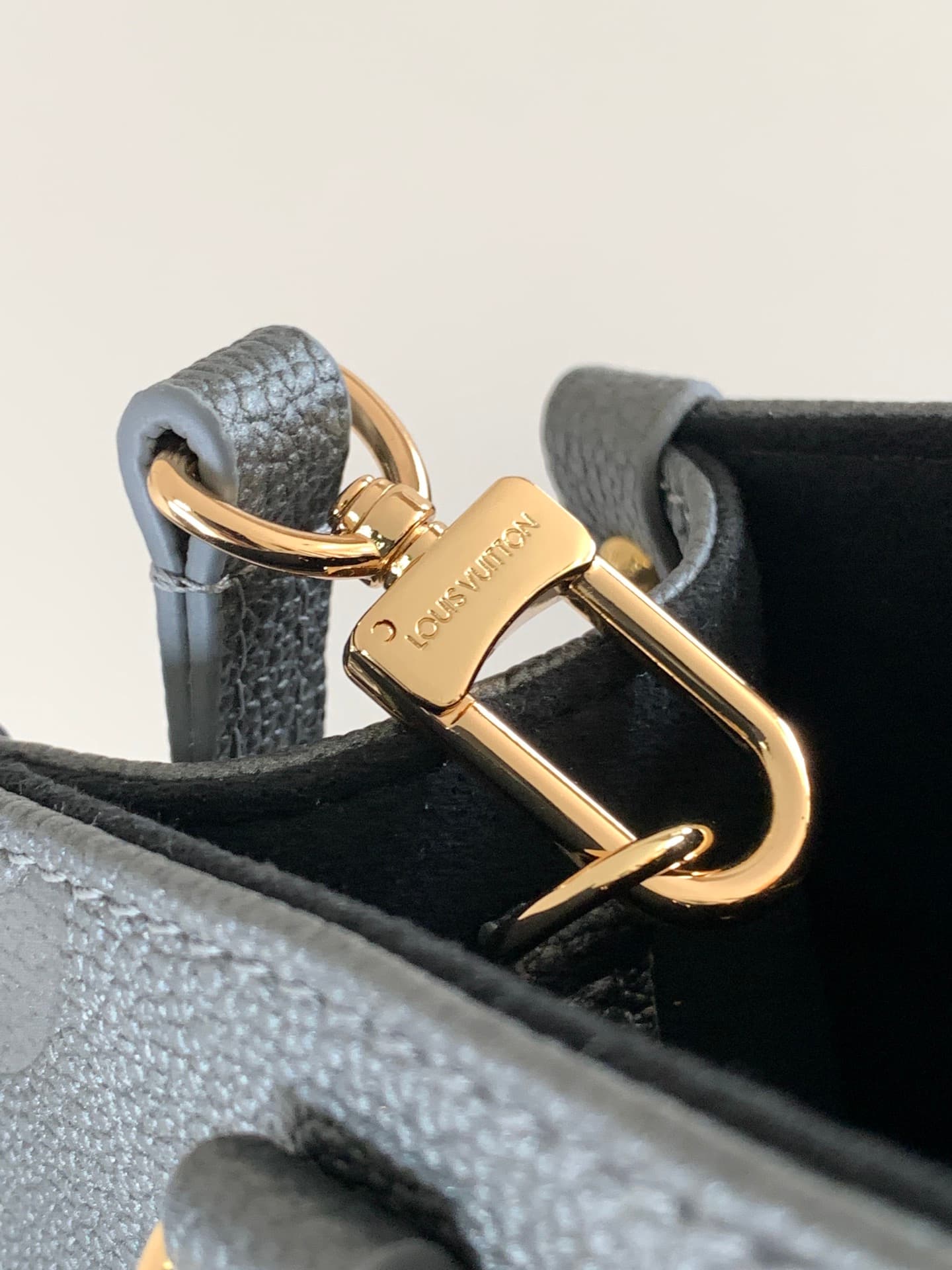 Louis Vuitton OnTheGo PM Gun metal Embossed grained cowhide leather M12886 High