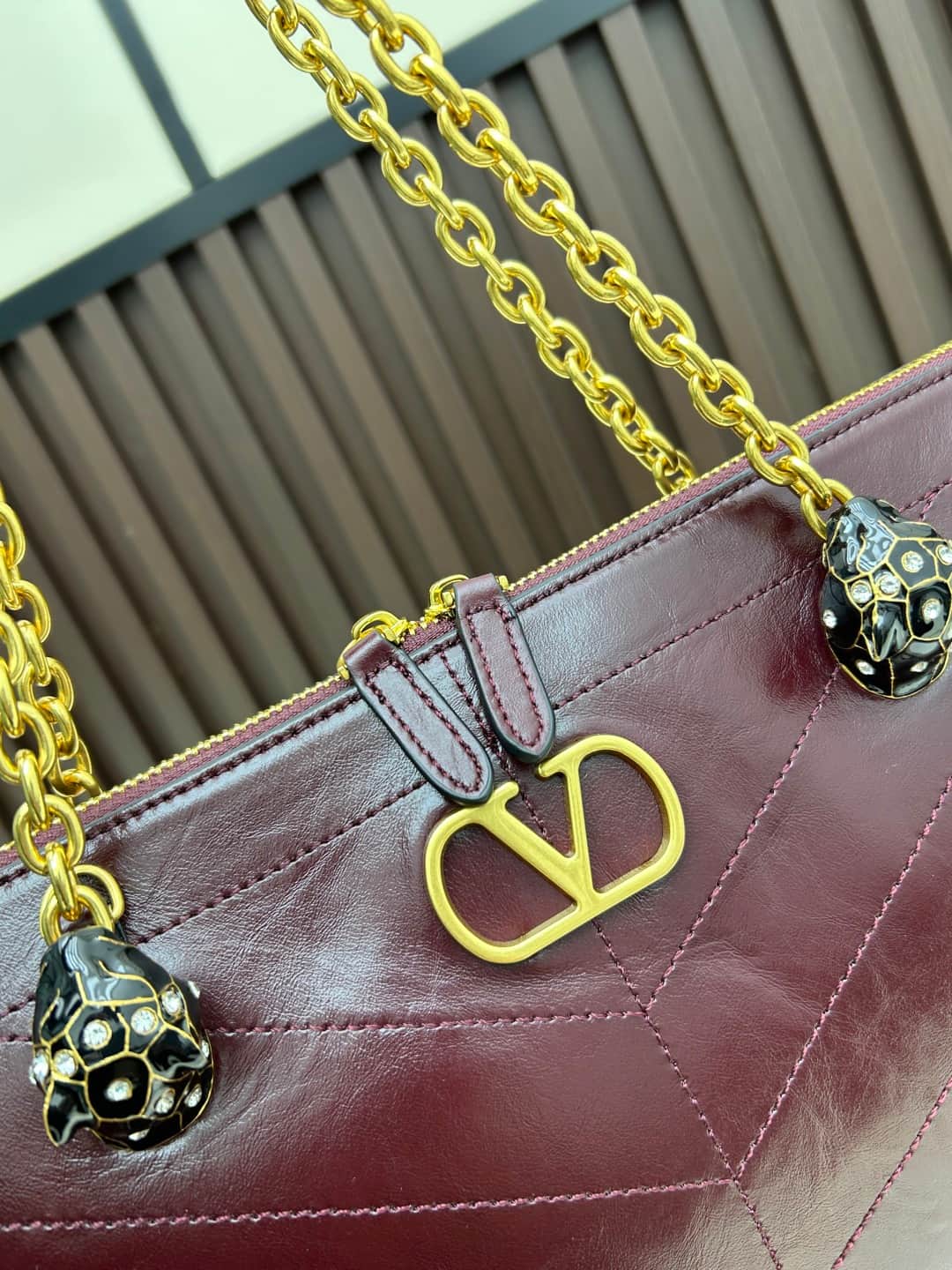 Valentino VLogo Garavani Panthea Shoulder Bag Burgundy Leather Mid