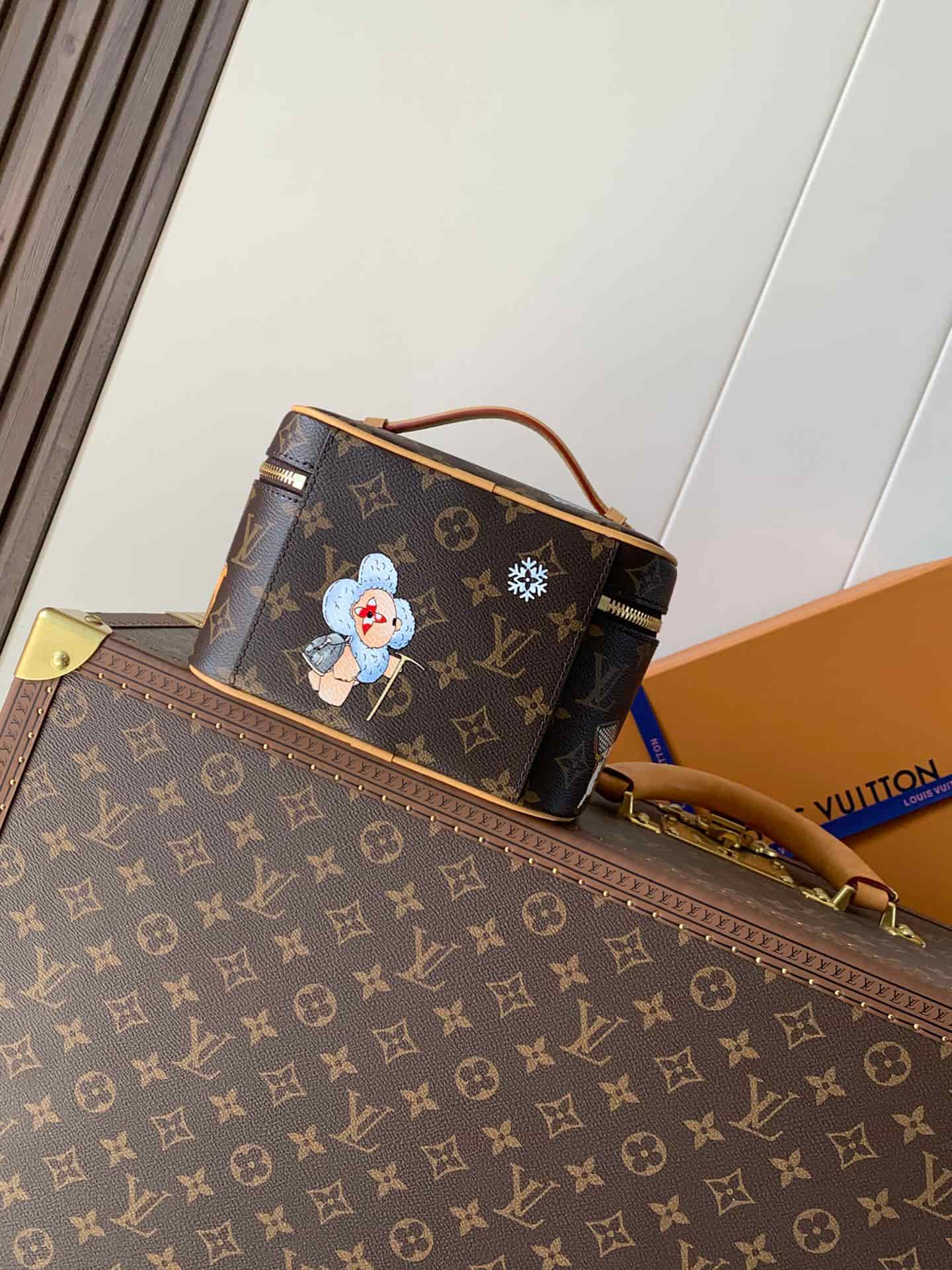 Louis Vuitton Nice Mini Pink Monogram coated canvas M26647 High