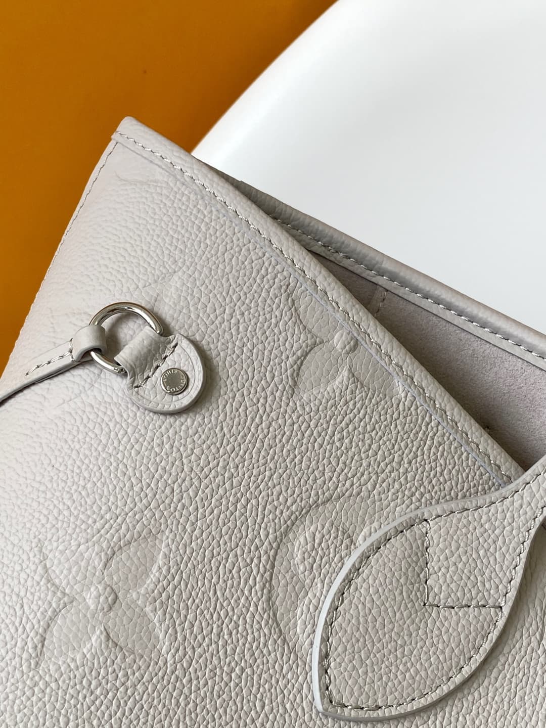 Louis Vuitton Neverfull MM Monogram Empreinte Leather M13758 Brume Gray High