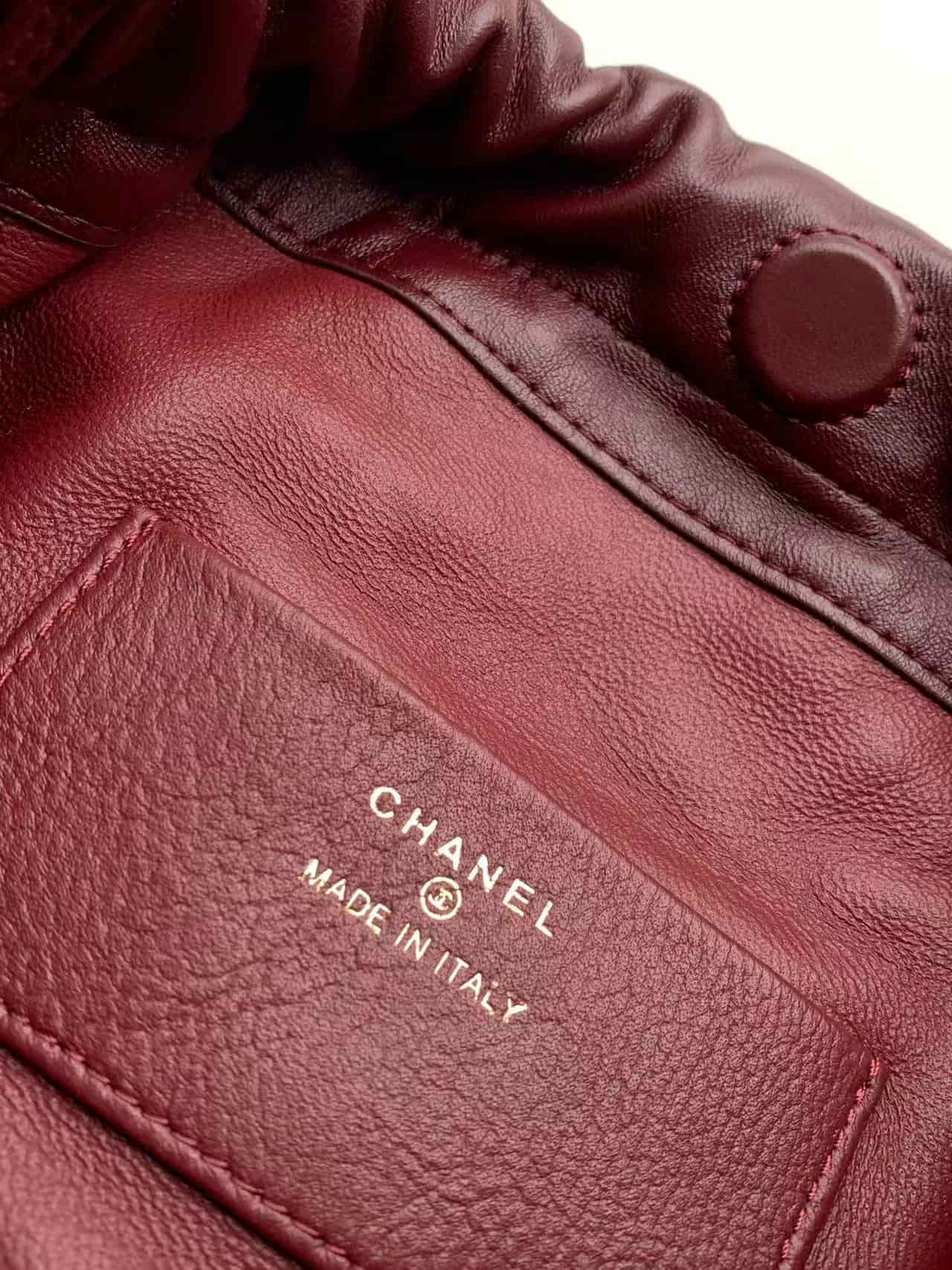 Chanel Clutch with Leather Strap Quilted Leather & Gold-tone Metal AP5227 Burgundy A