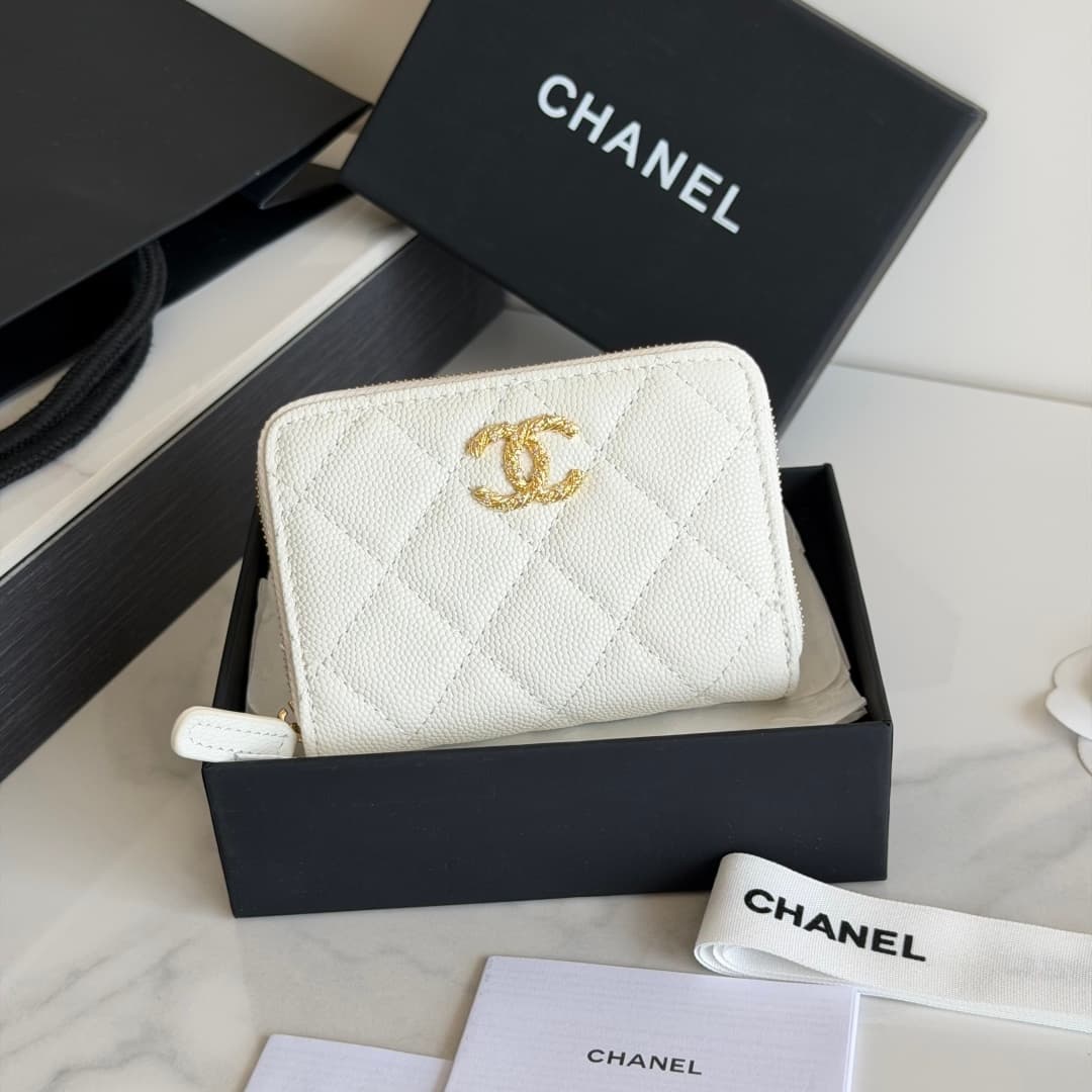 Chanel Coin Purse Shiny Grained Calfskin Strass & Gold-Tone Metal AP5078 High