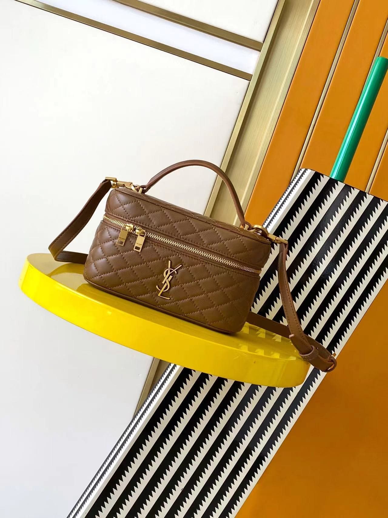 GABY VANITY BAG LAMBSKIN Camel High