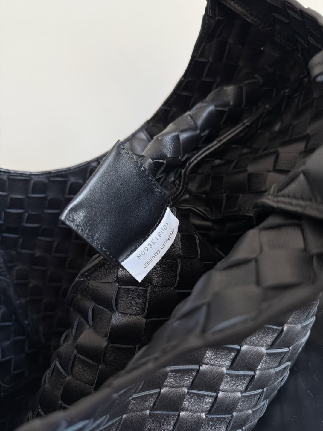 Bottega Veneta Medium Campana shoulder bag in Intrecciato leather Black TOP
