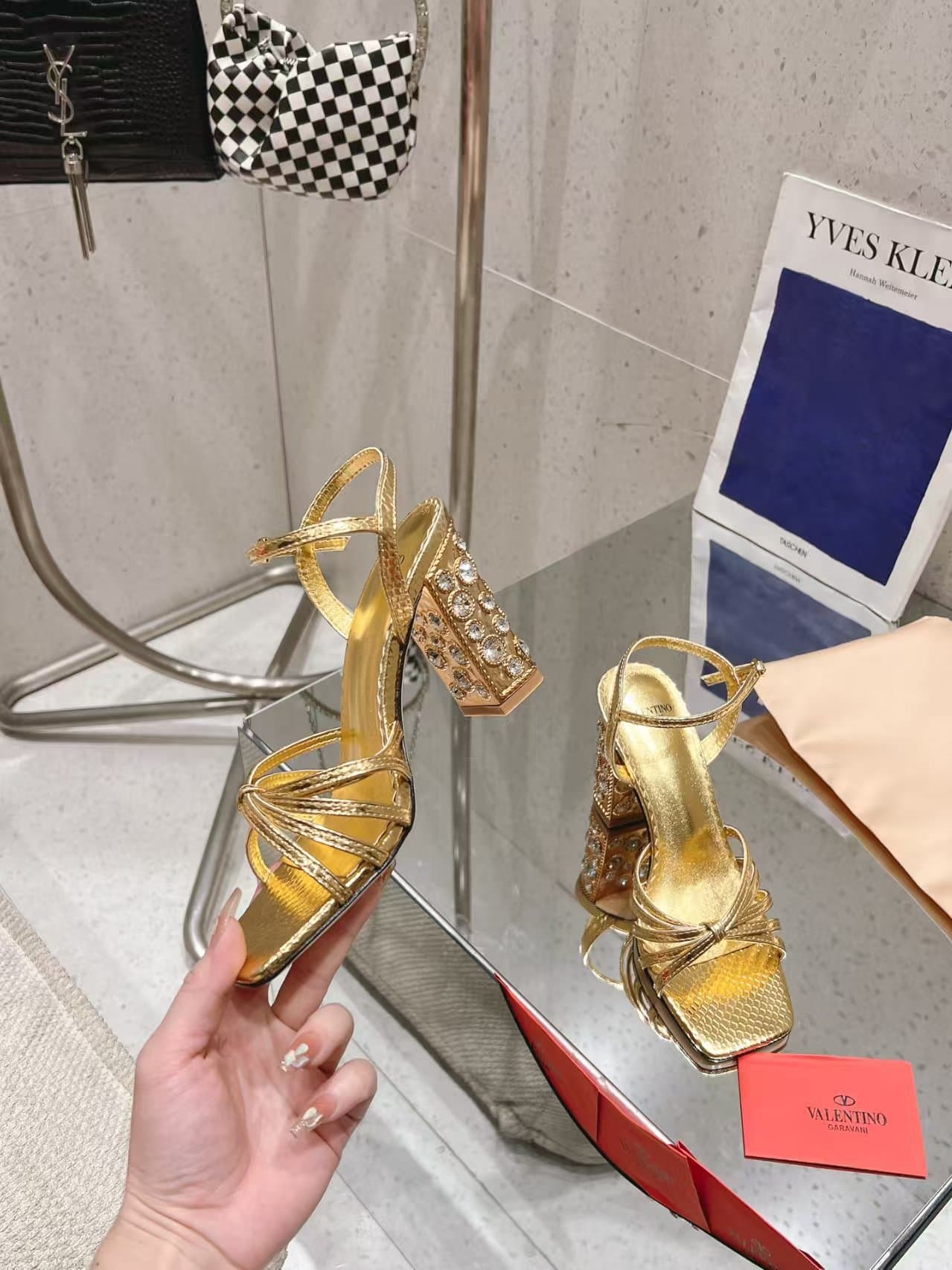 Valentino Garavani Preshoes sandals