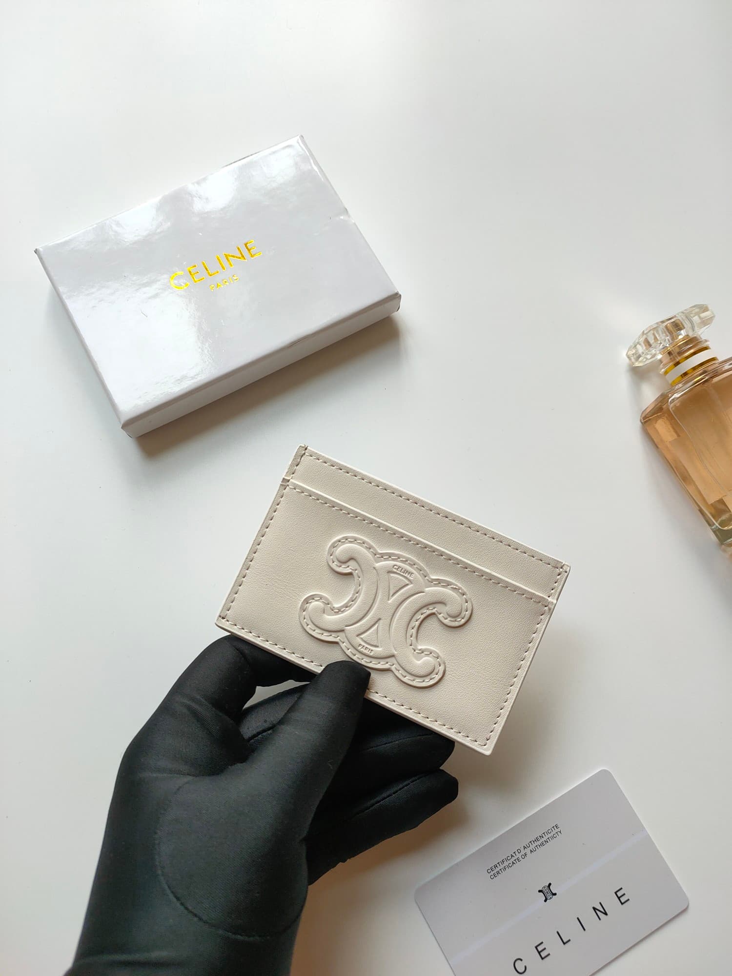 Celine Triomphe card holder in white shiny calfskin leather 10B703 High