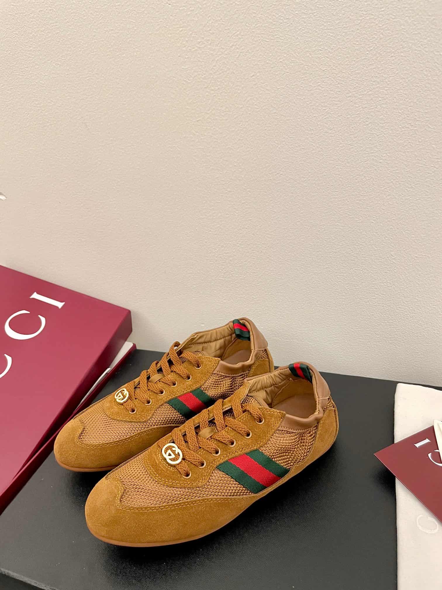 Gucci Shift Sneaker Shoes Women